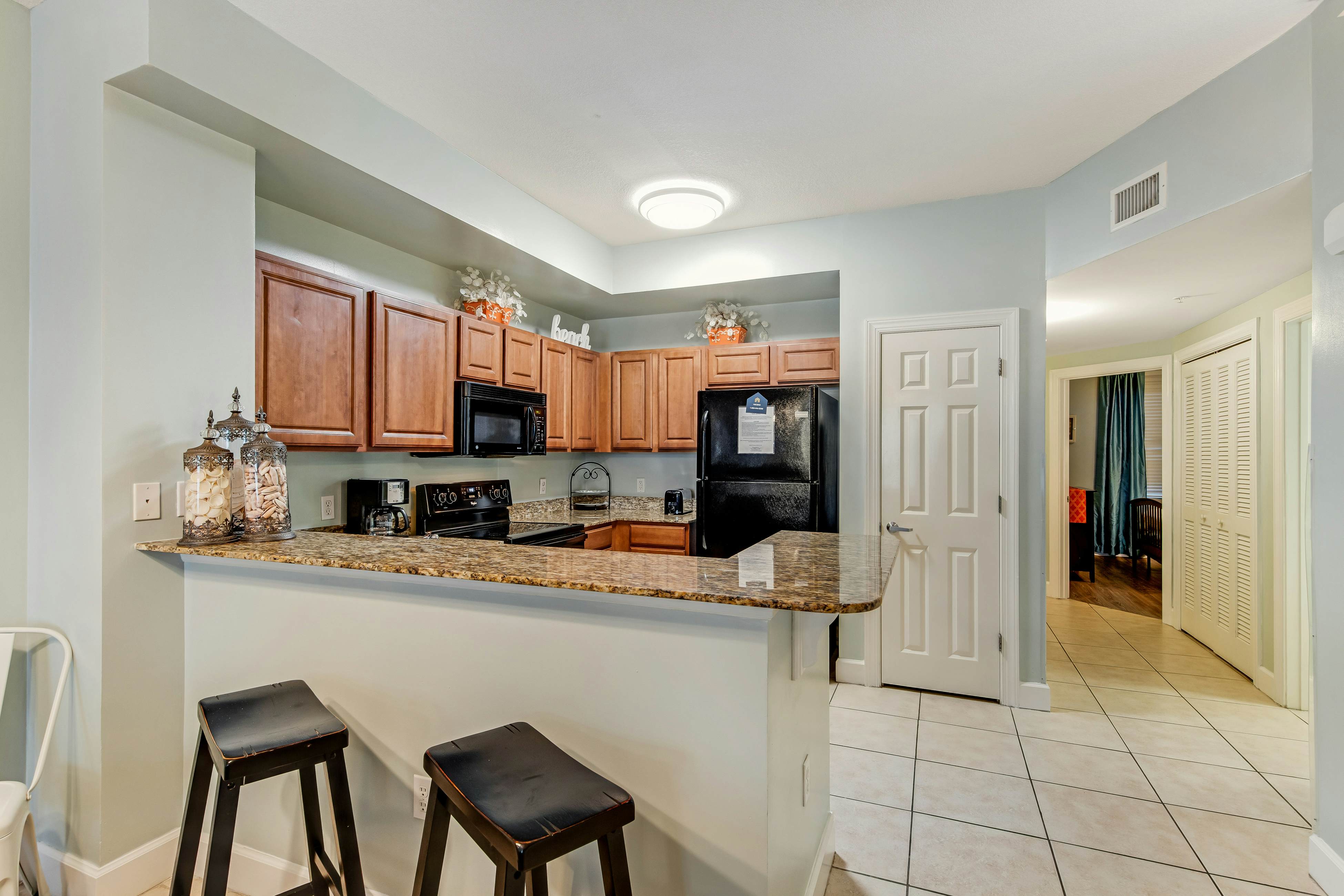 Sunrise Beach 702 - Beachfront Condo