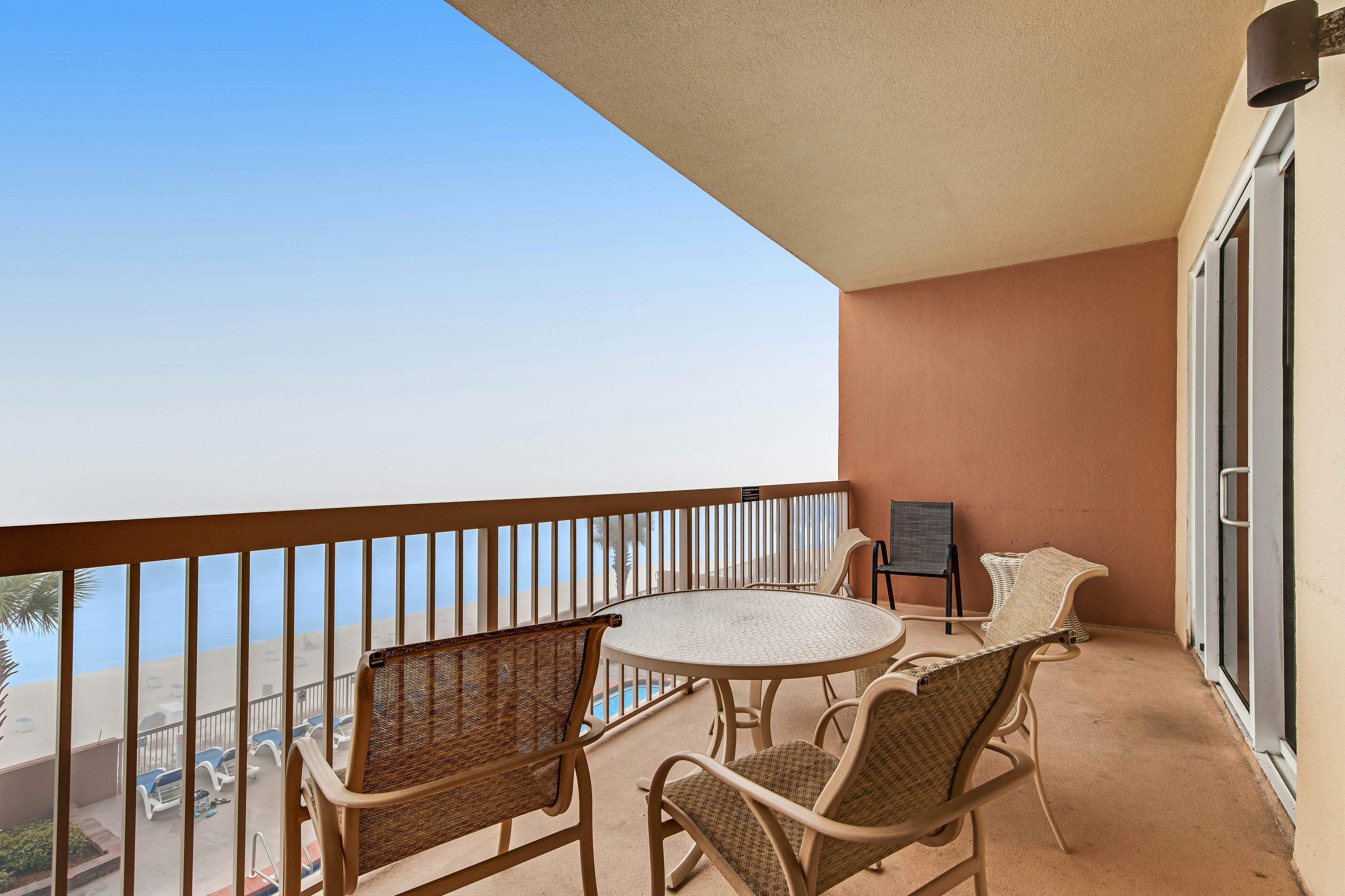 Sunrise Beach 702 - Beachfront Condo