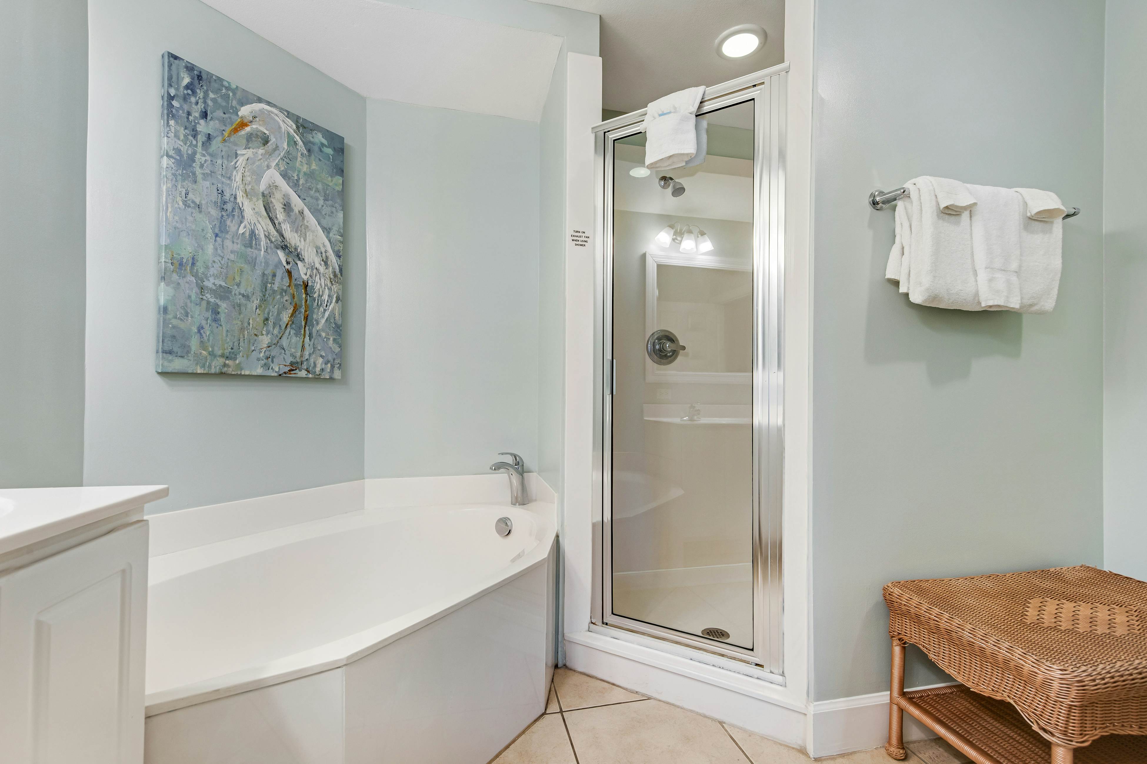 Sunrise Beach 702 - Beachfront Condo