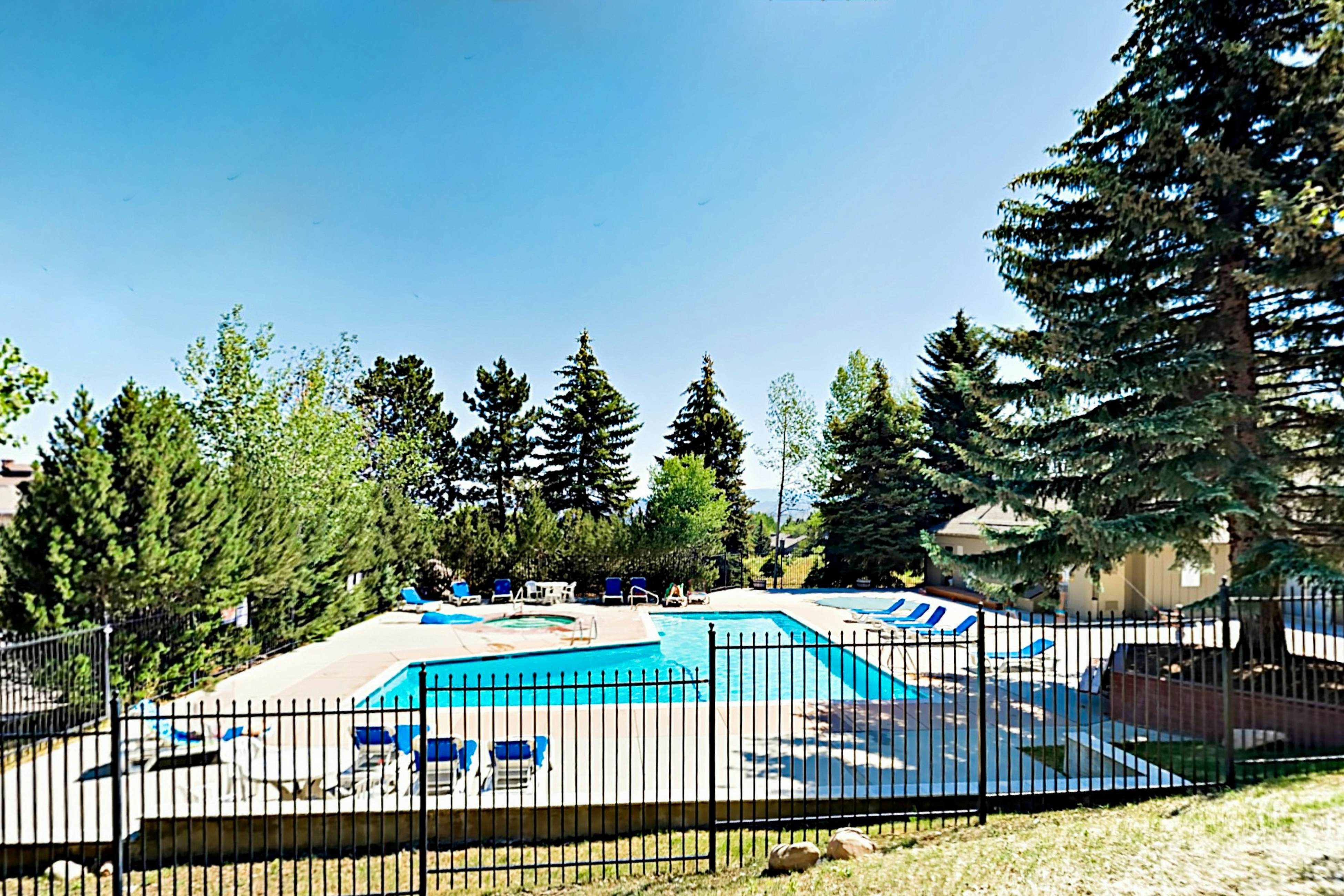 Blackstone Paradise 1B