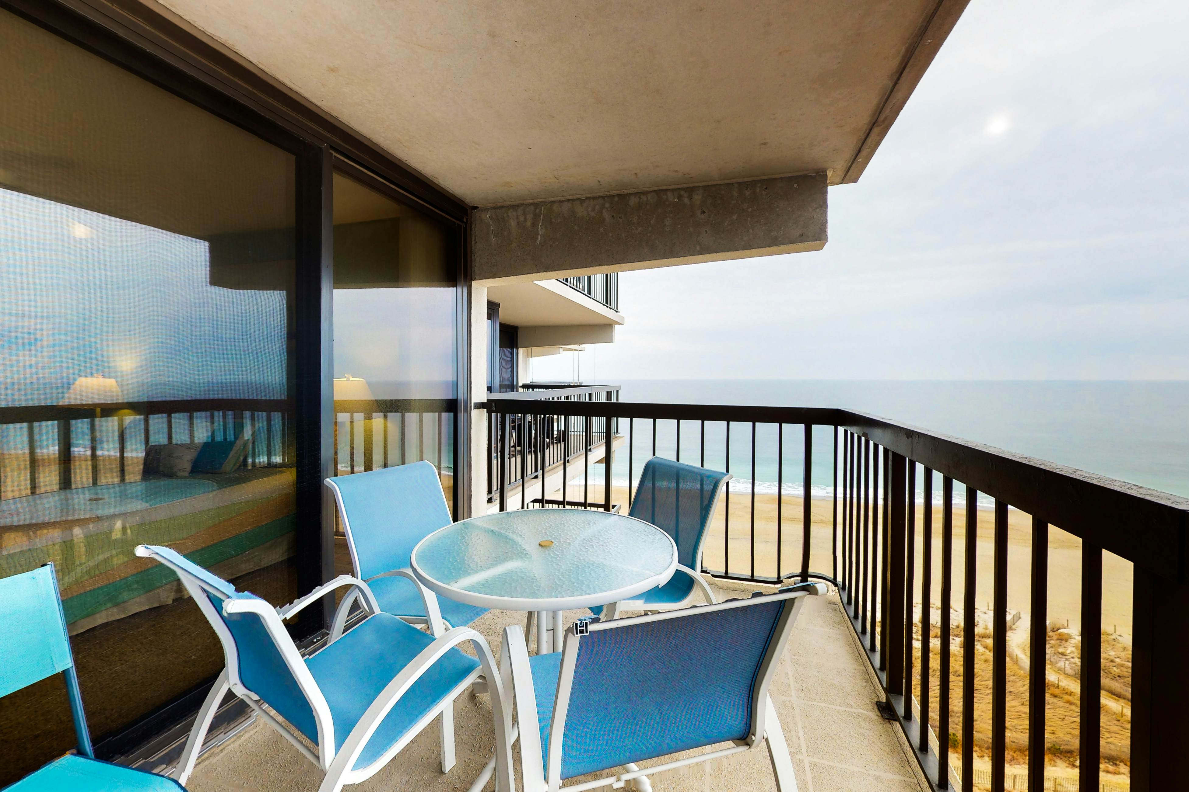 Sea Watch 1112 2 BD Ocean City, MD Vacation Rental Vacasa