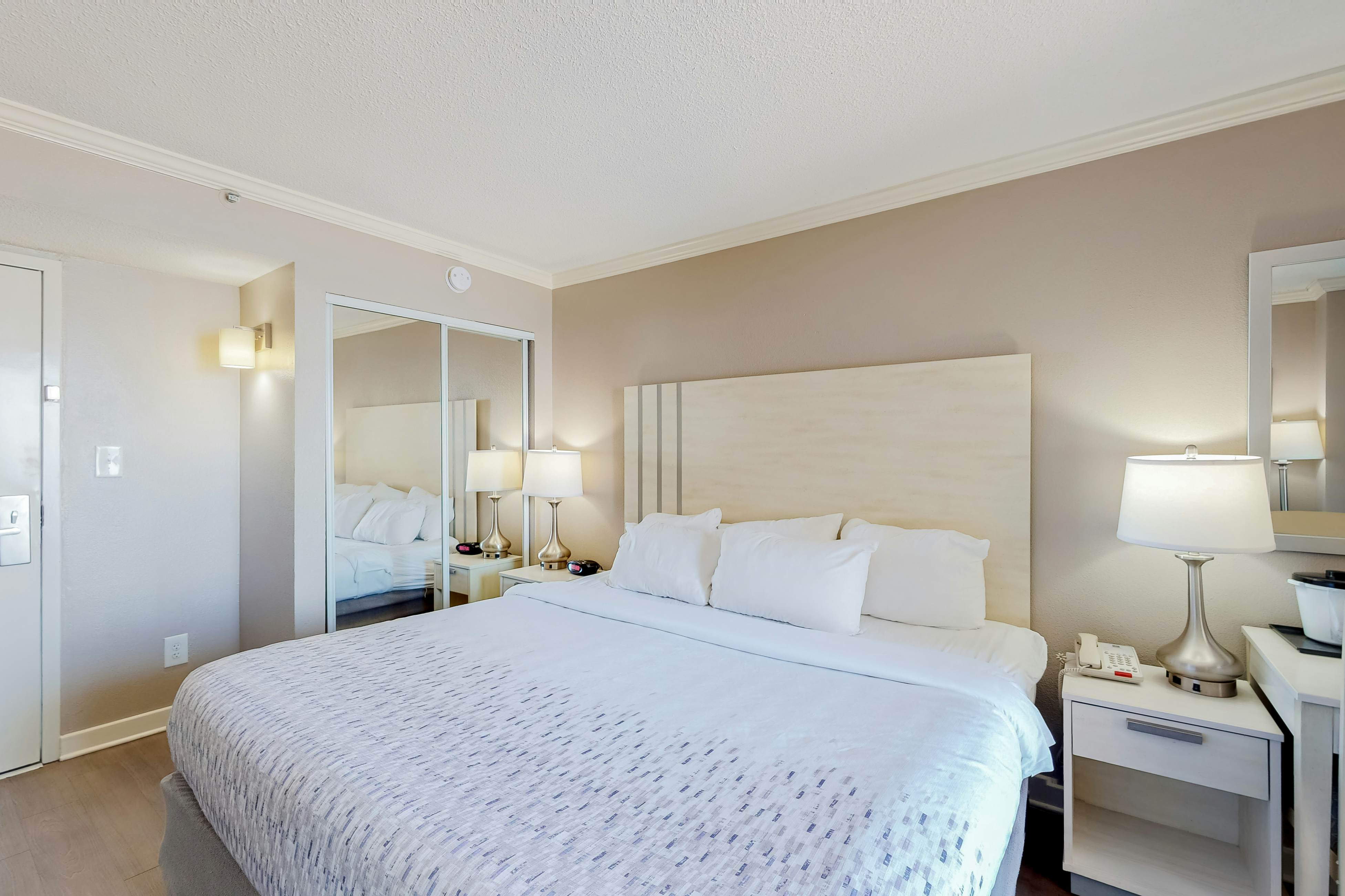 The Patricia Grand 0918