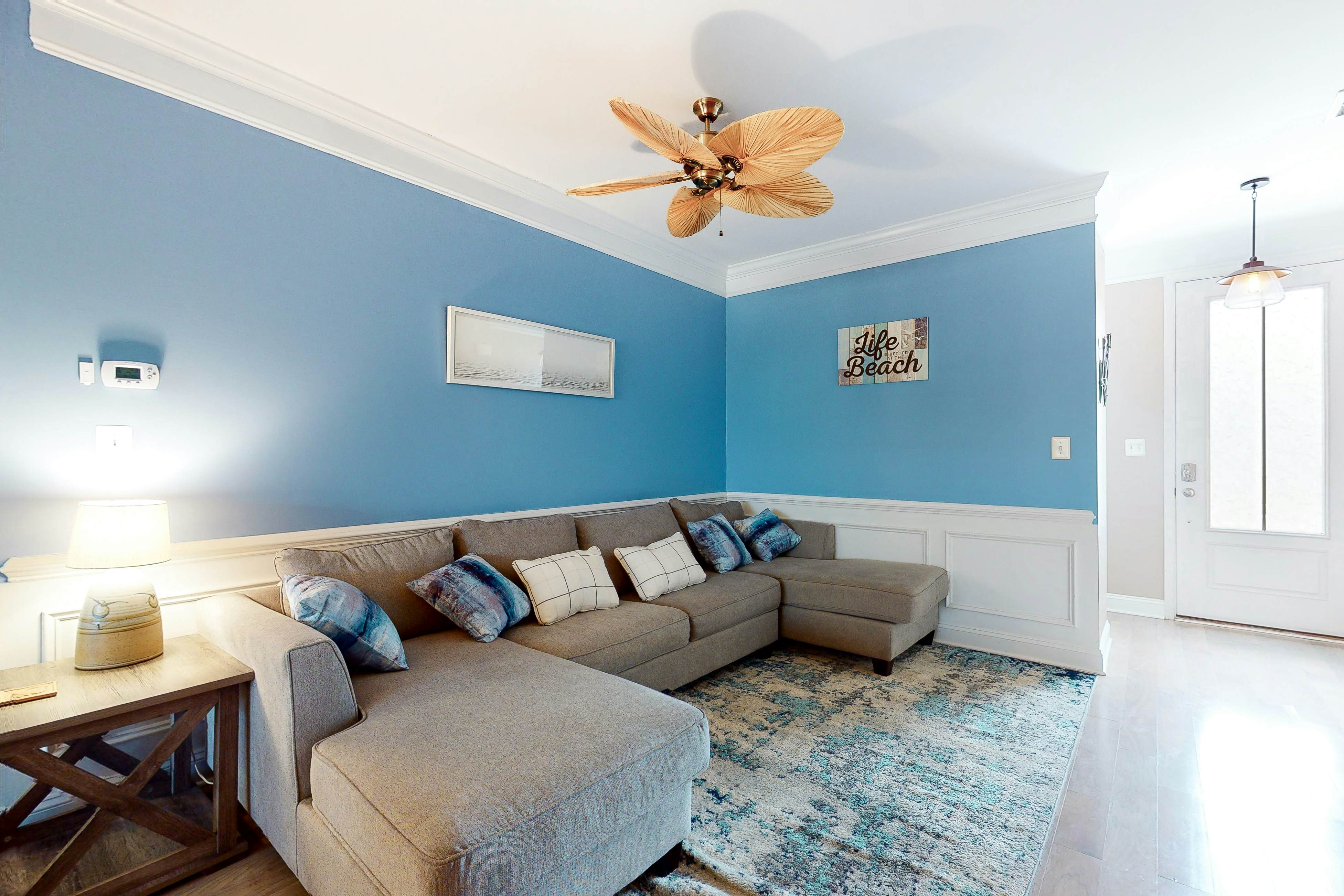 Bishops Landing - 16985 Bellevue Ct