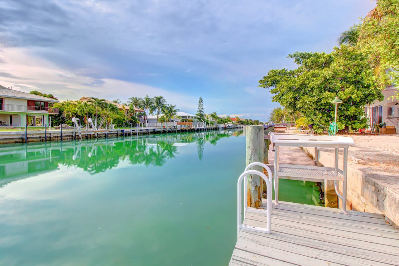 Comfort In The Keys 2 Bd Key Colony Beach Fl Vacation Rental Vacasa