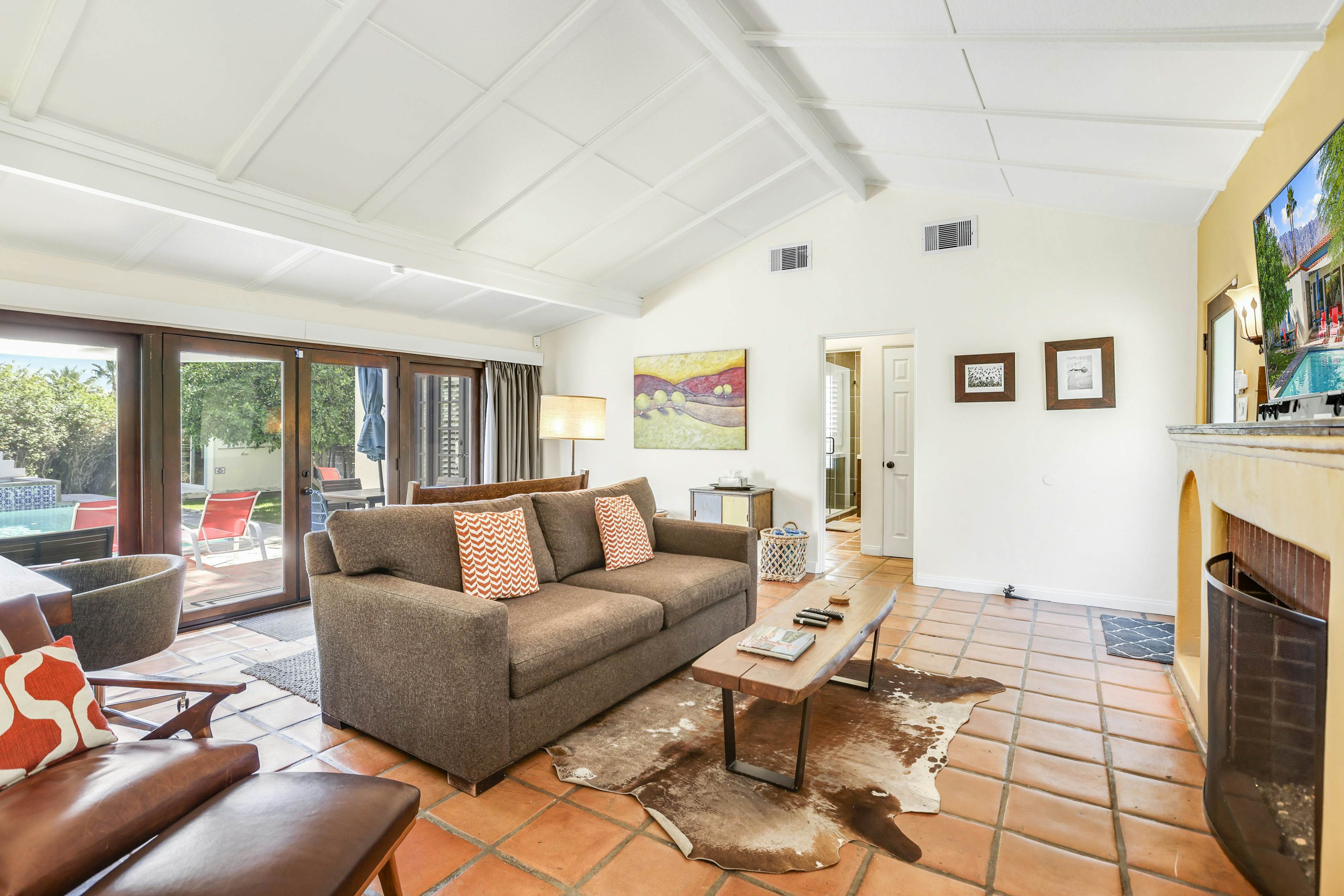 Historic Palm Springs Oasis - 3039