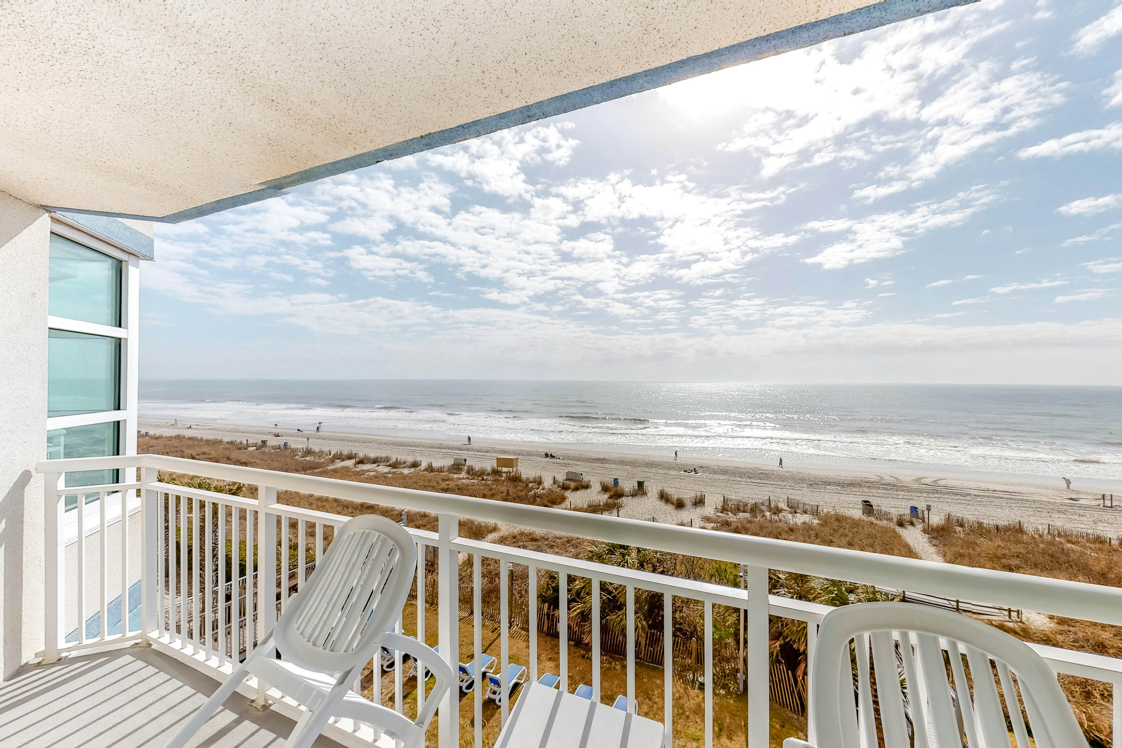 Carolinian Beach Resort 0333