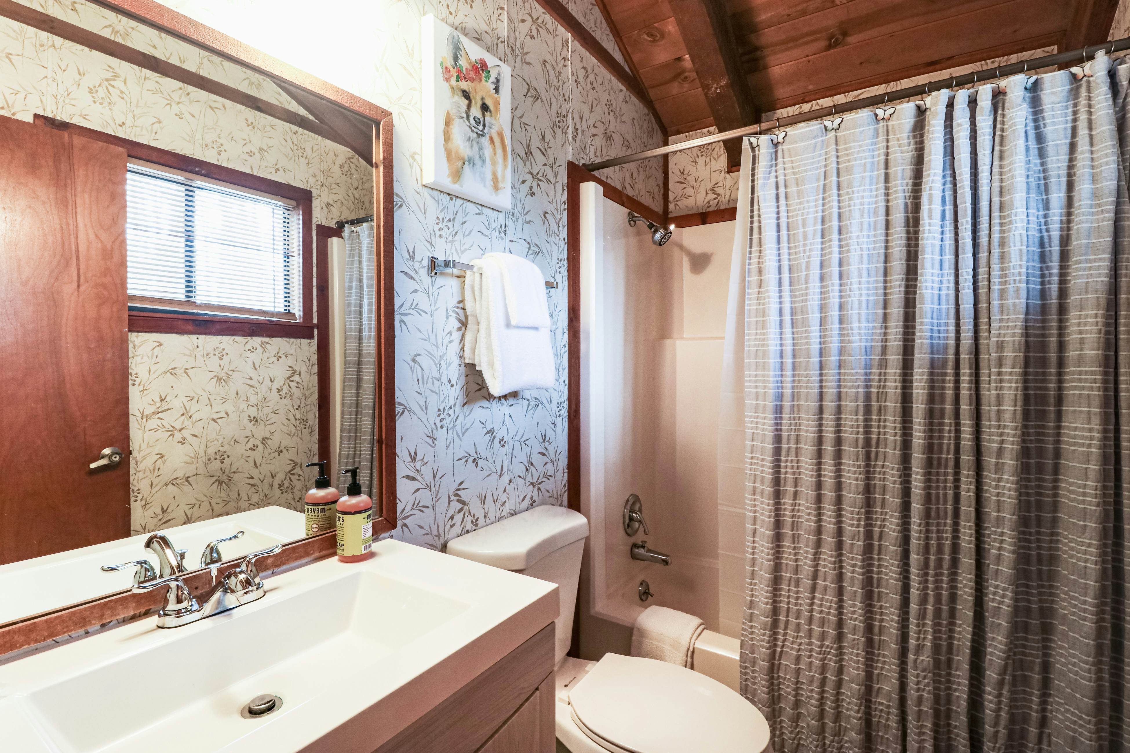 Azalea Pines Bungalow