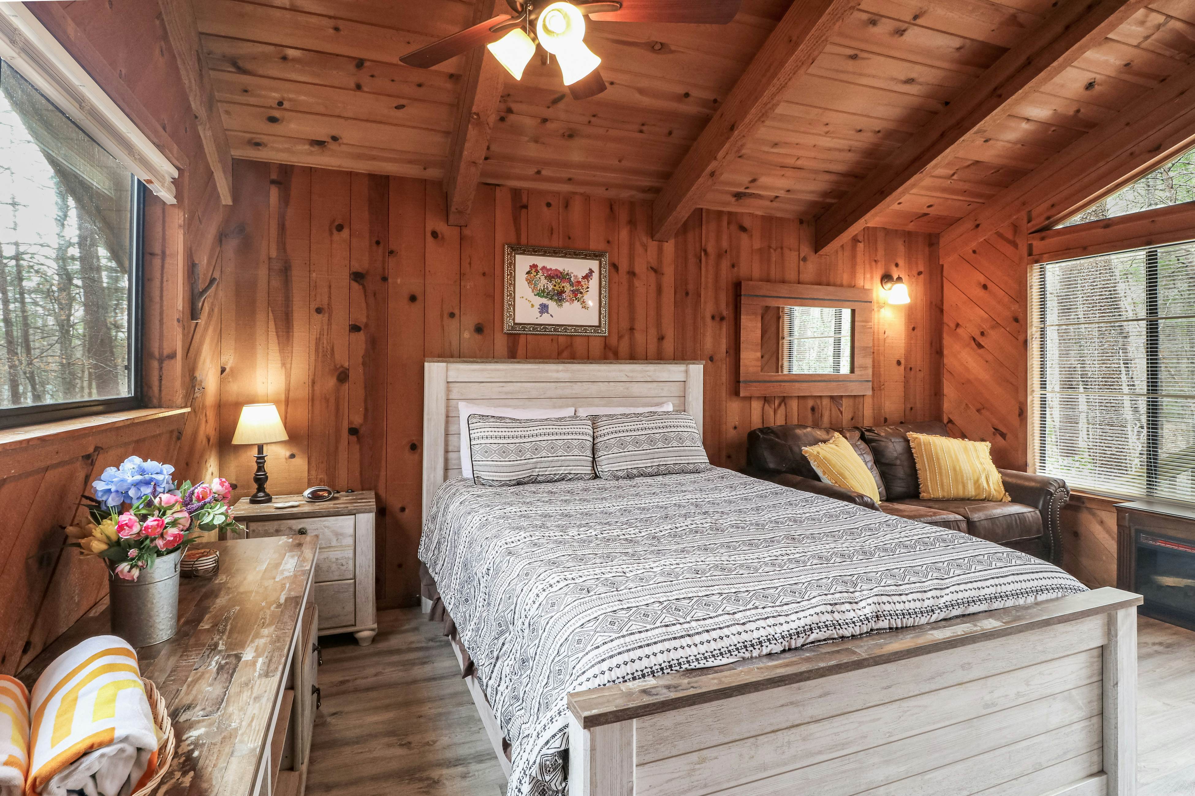 Azalea Pines Bungalow