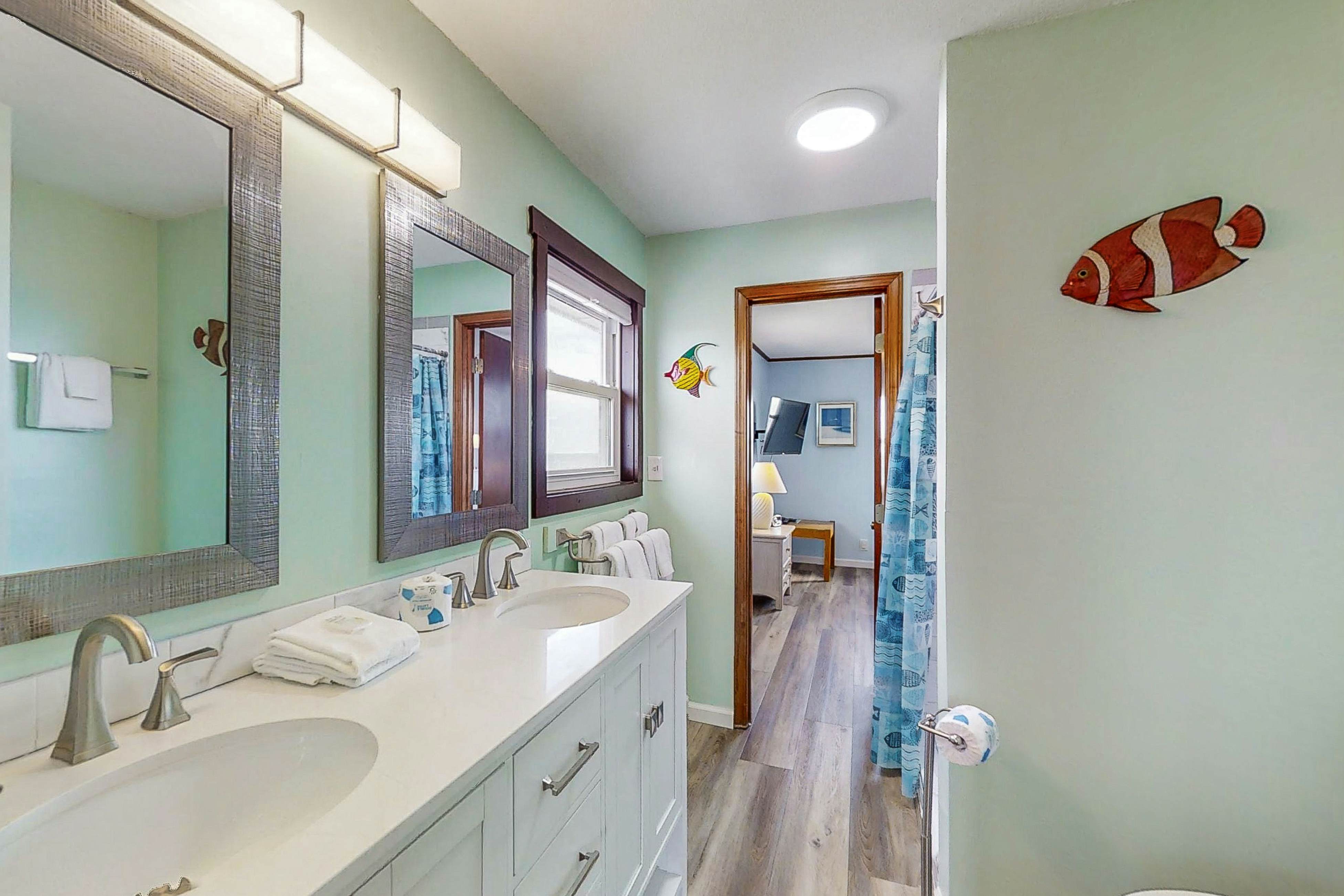 Muldoon Beach House 3 BD Gulf Shores, AL Vacation Rental Vacasa