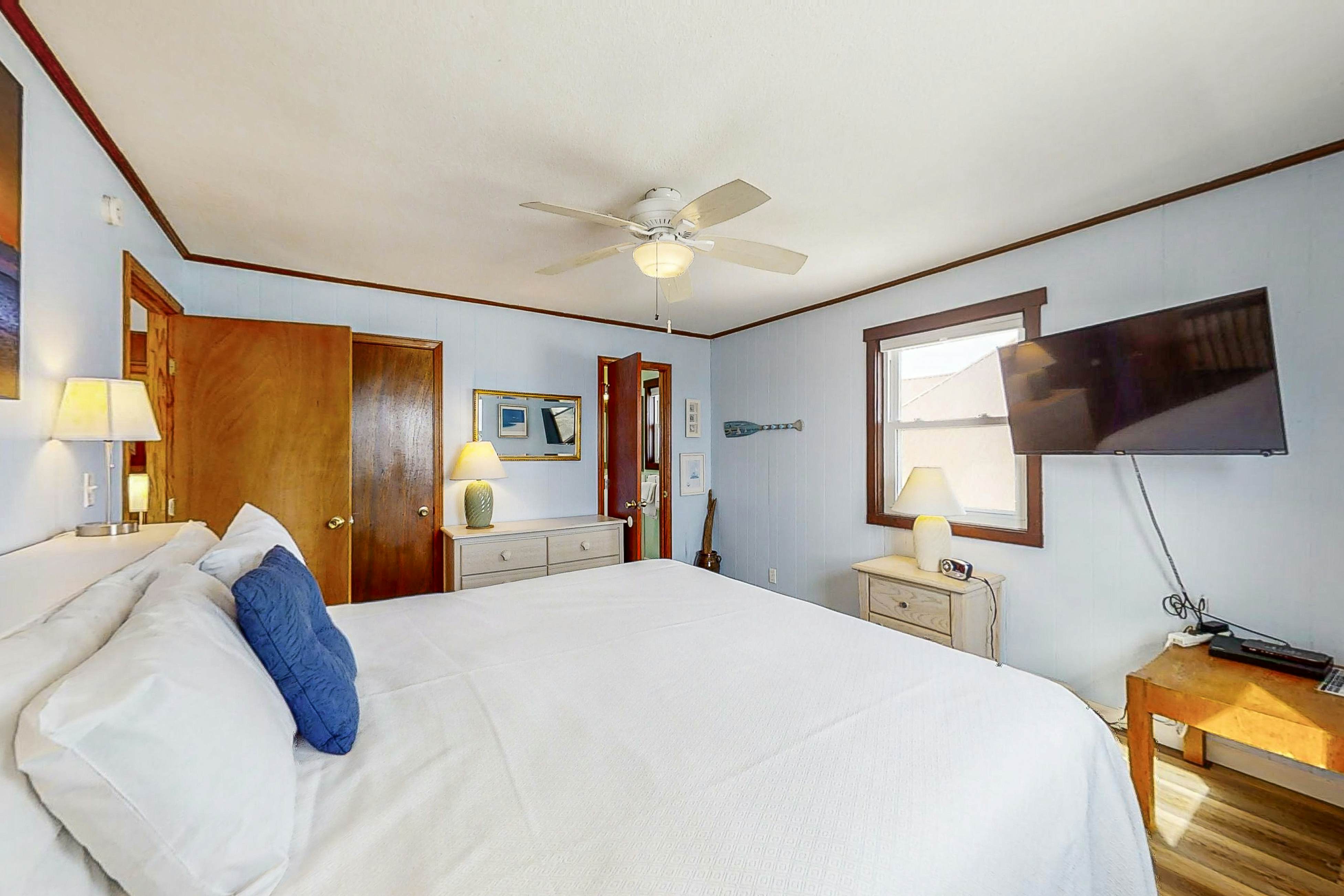 Muldoon Beach House 3 BD Gulf Shores, AL Vacation Rental Vacasa