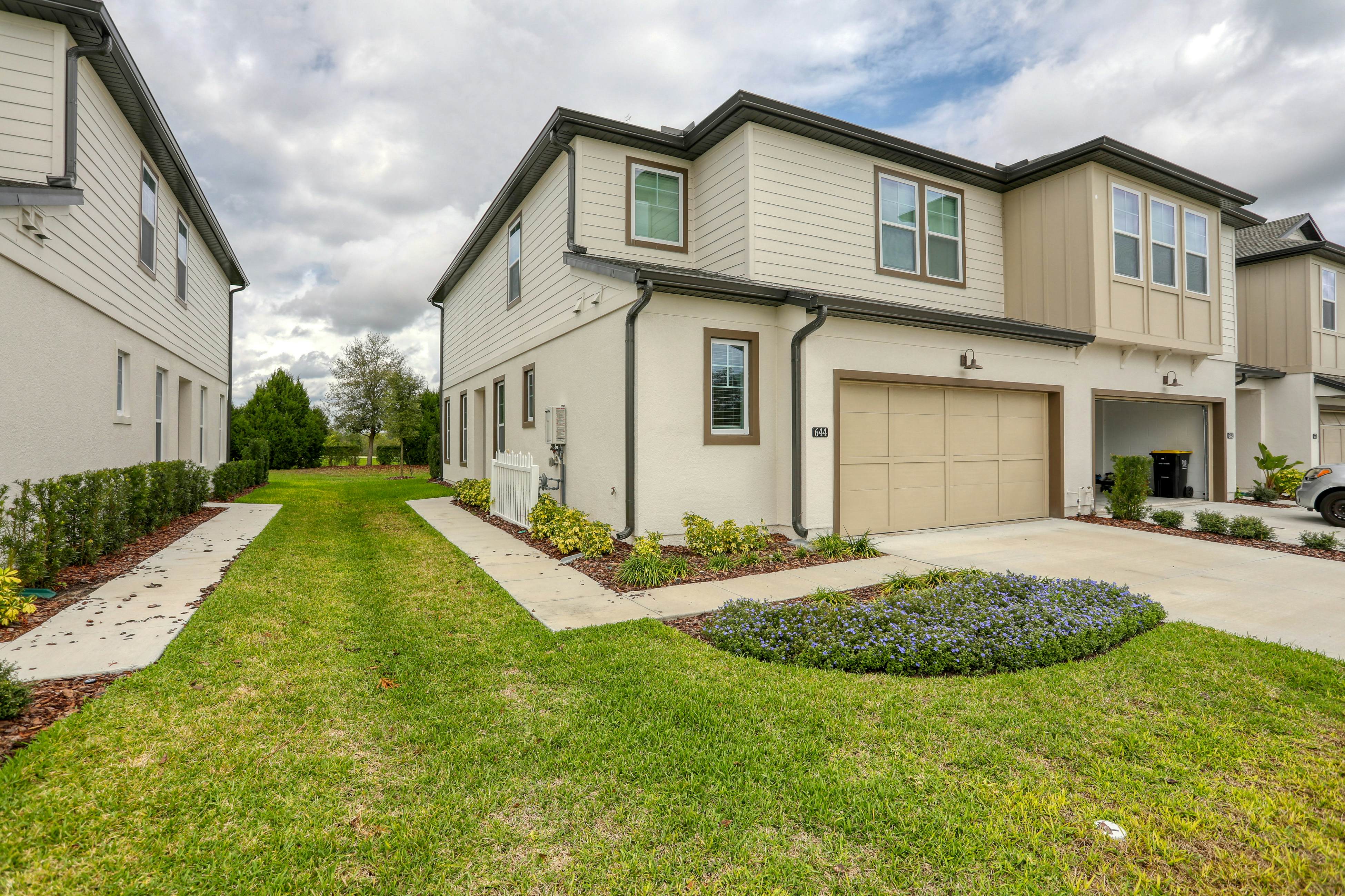 Sweet Retreat - The Enclaves