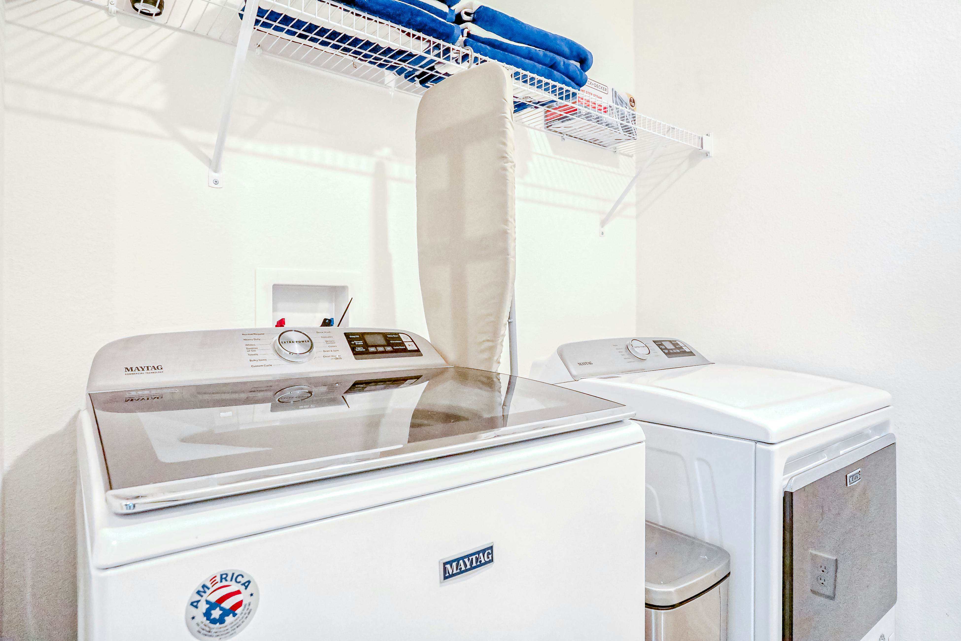 Sweet Retreat - The Enclaves