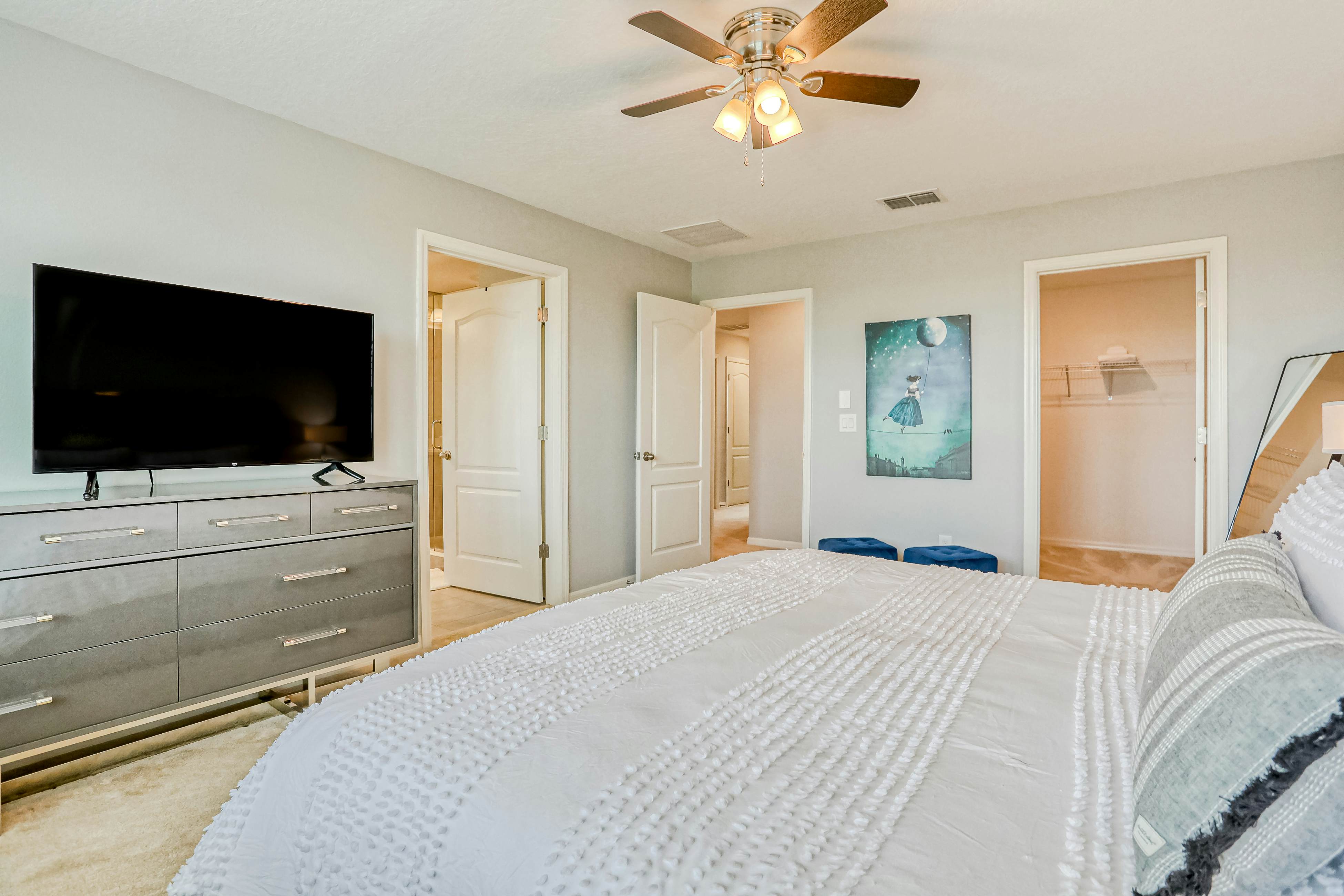 Sweet Retreat - The Enclaves