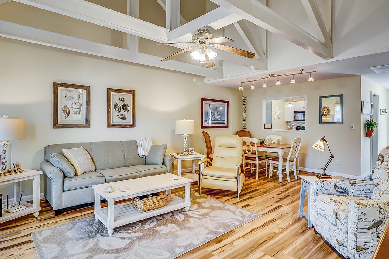 Queens Grant 771 2 BD Hilton Head, SC Vacation Rental Vacasa