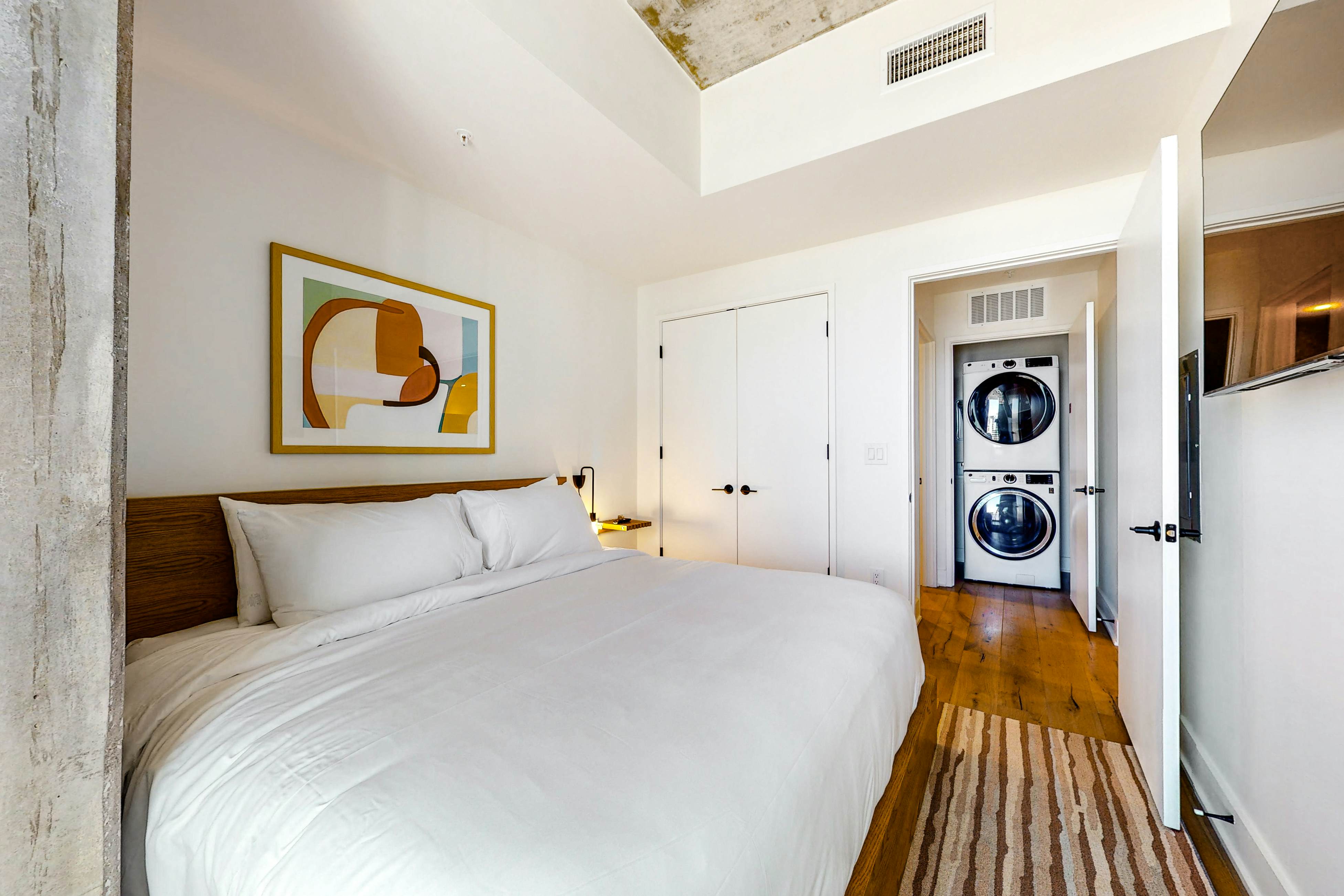 Natiivo Austin Monarch