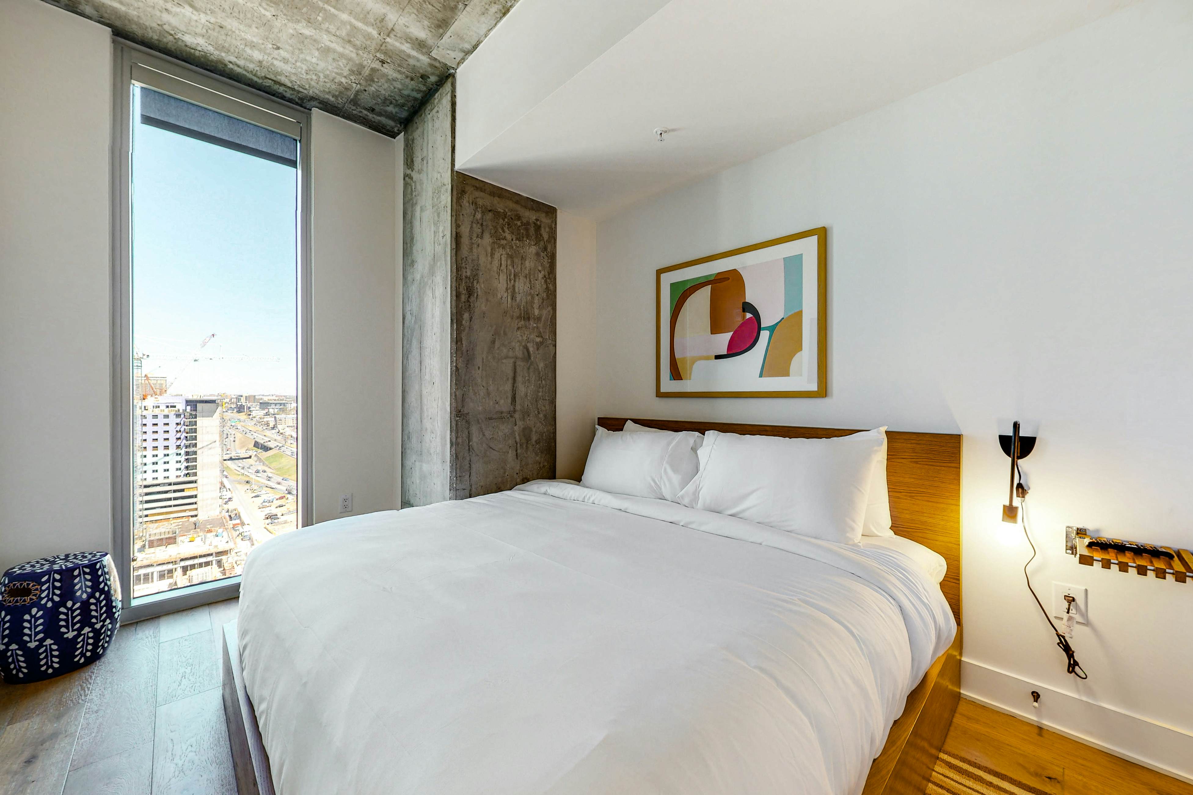 Natiivo Austin Monarch