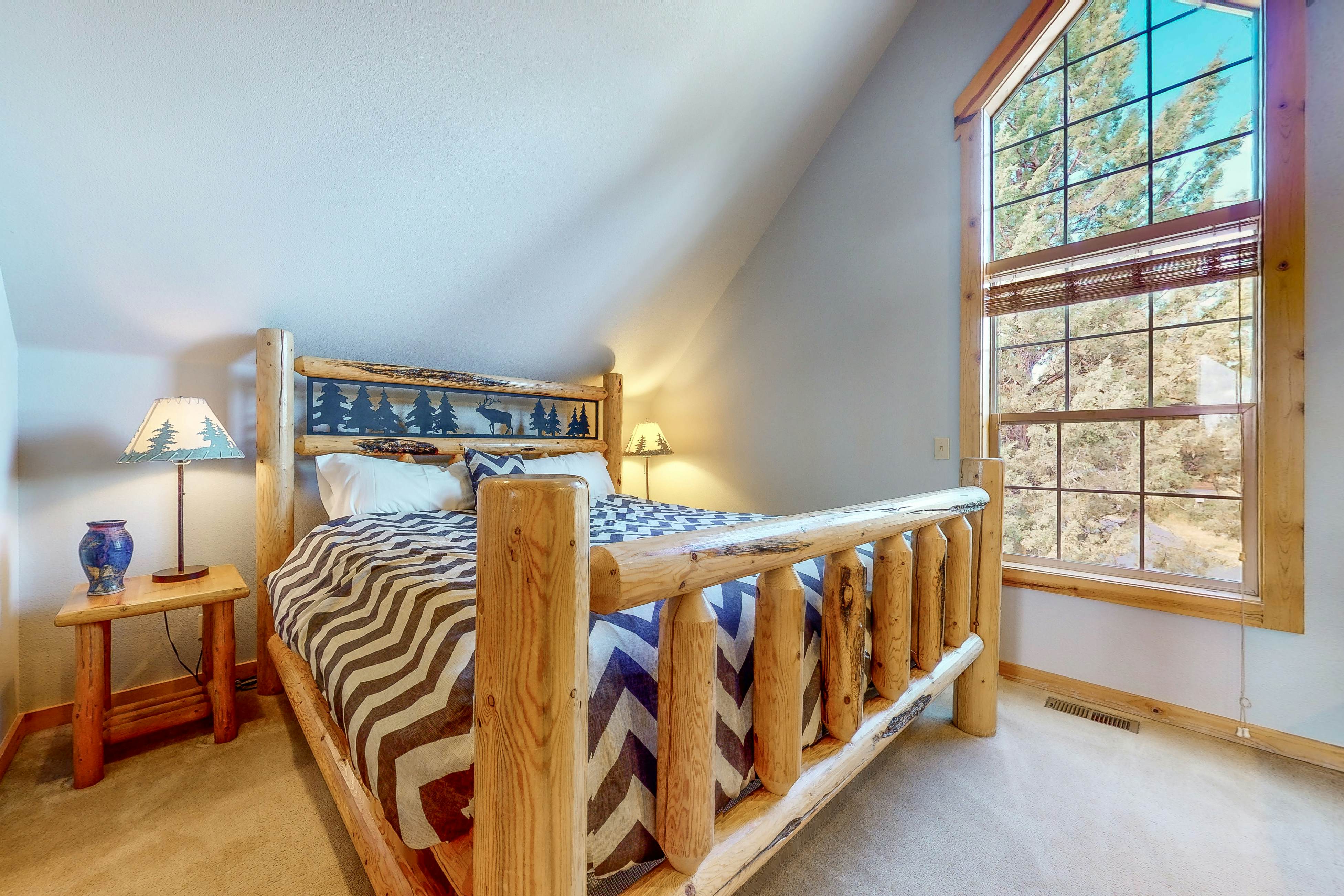 Eagle Creek Chalet on the Pond