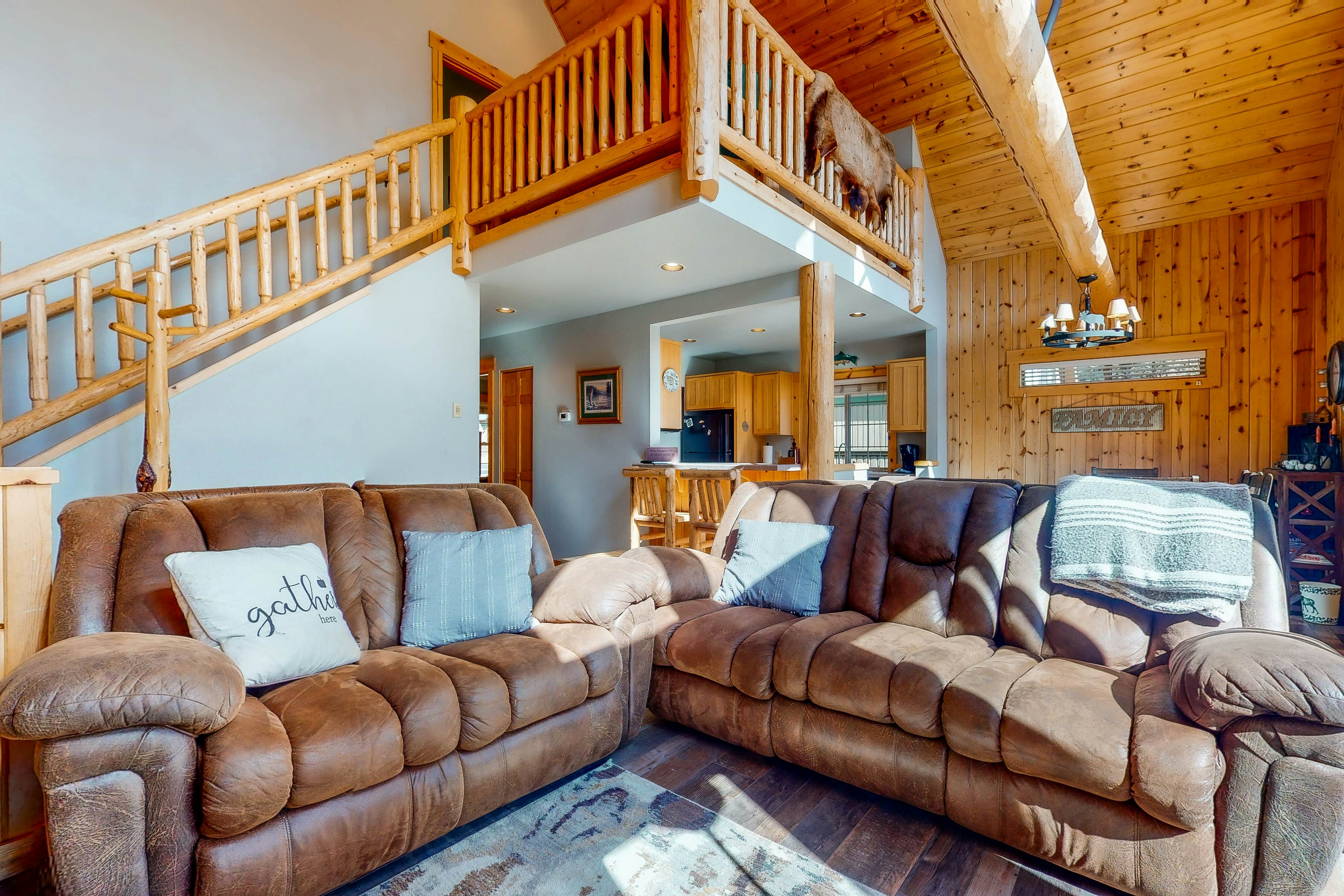 Eagle Creek Chalet on the Pond