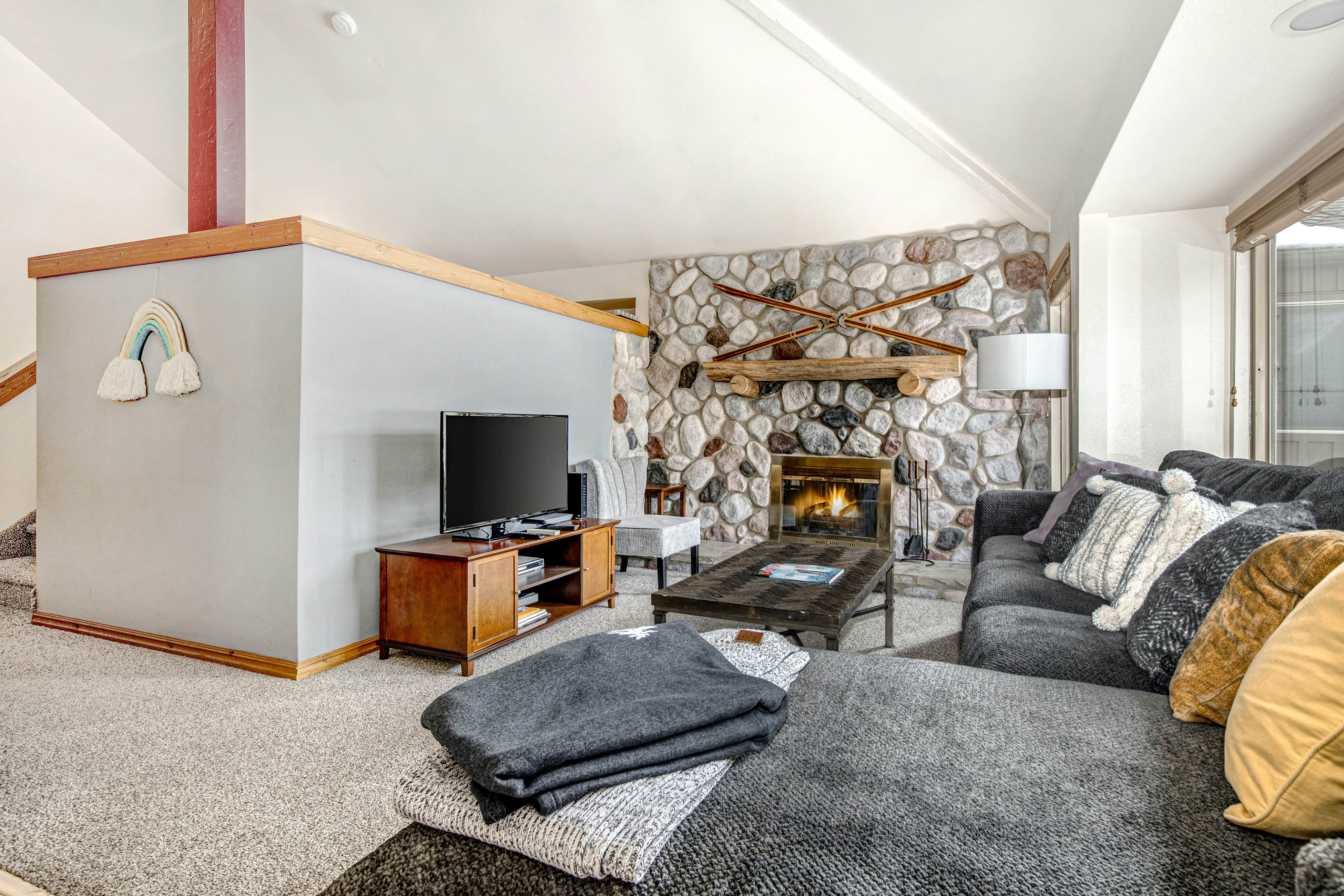 Hidden Creek Gem 22A