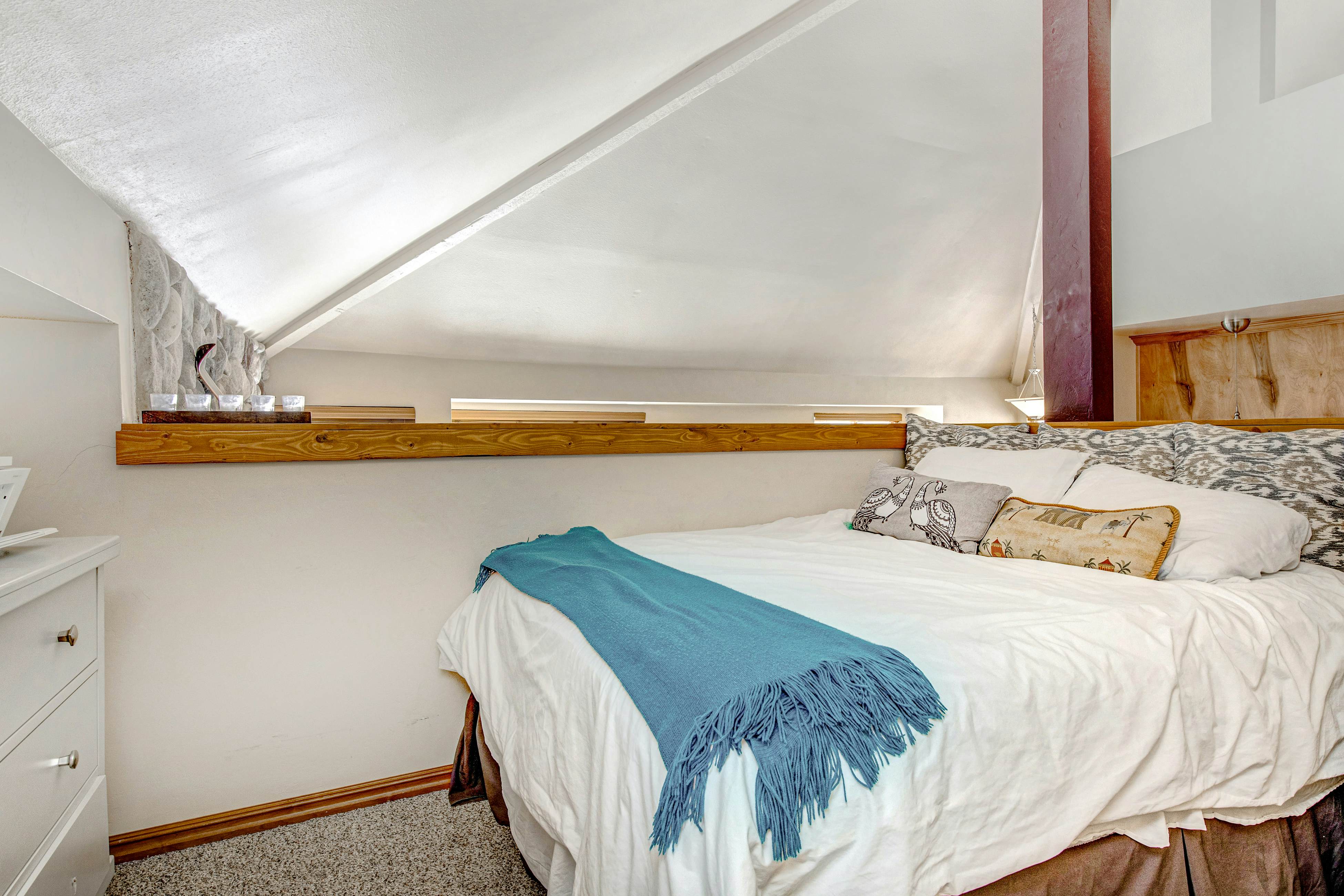 Hidden Creek Gem 22A