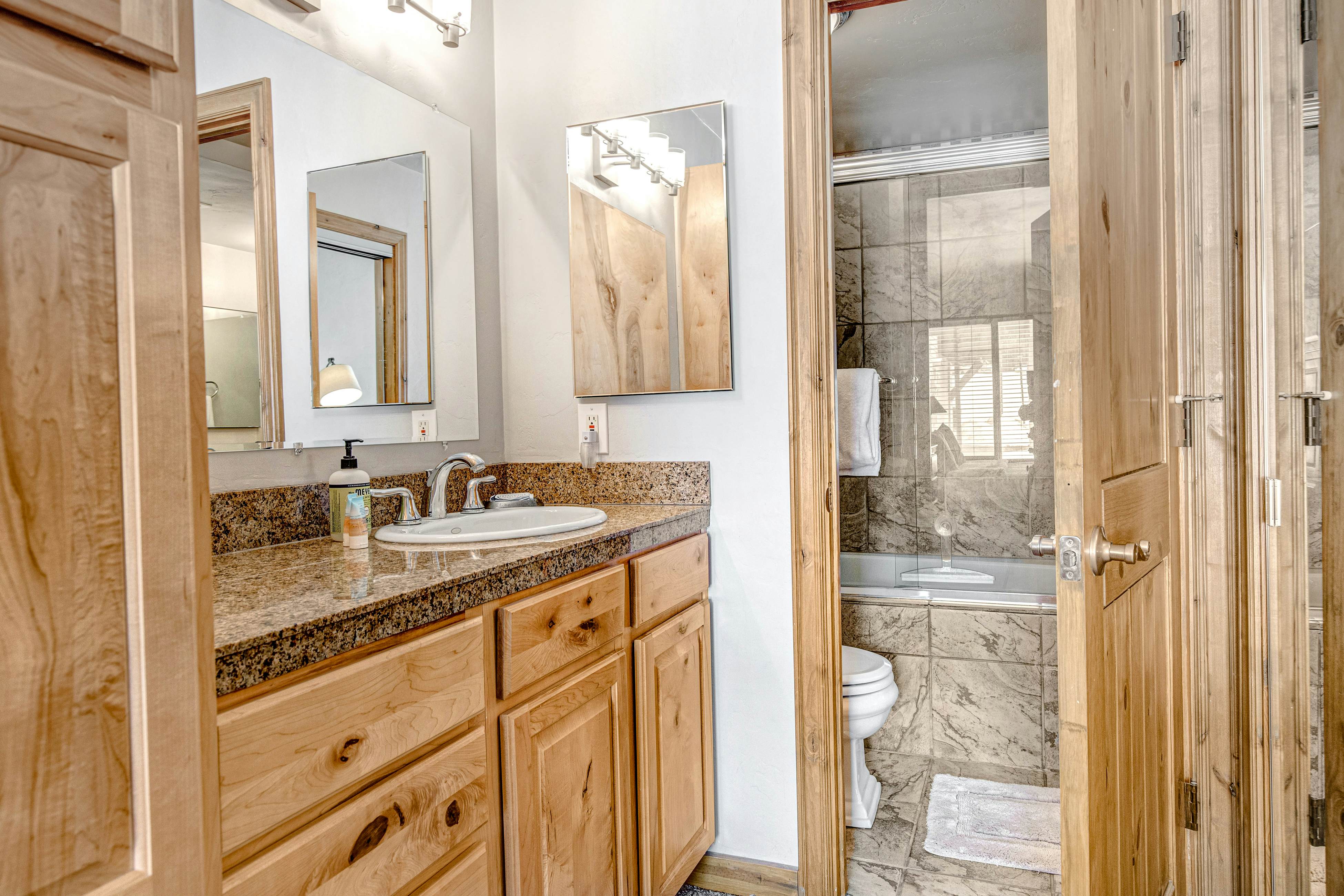 Hidden Creek Gem 22A