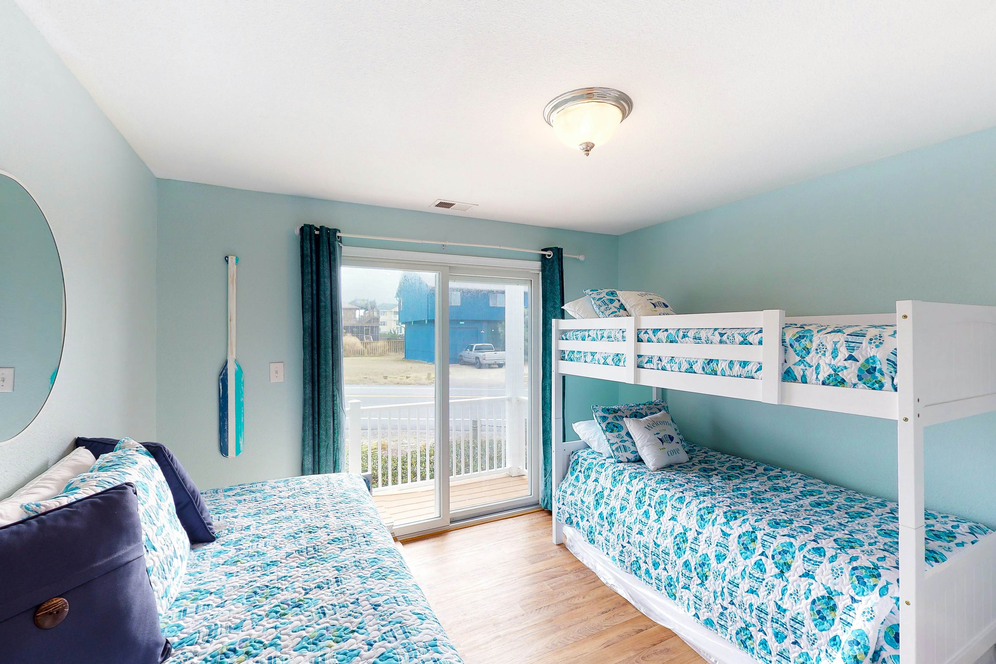 Seaside D104- Three's A Charm 