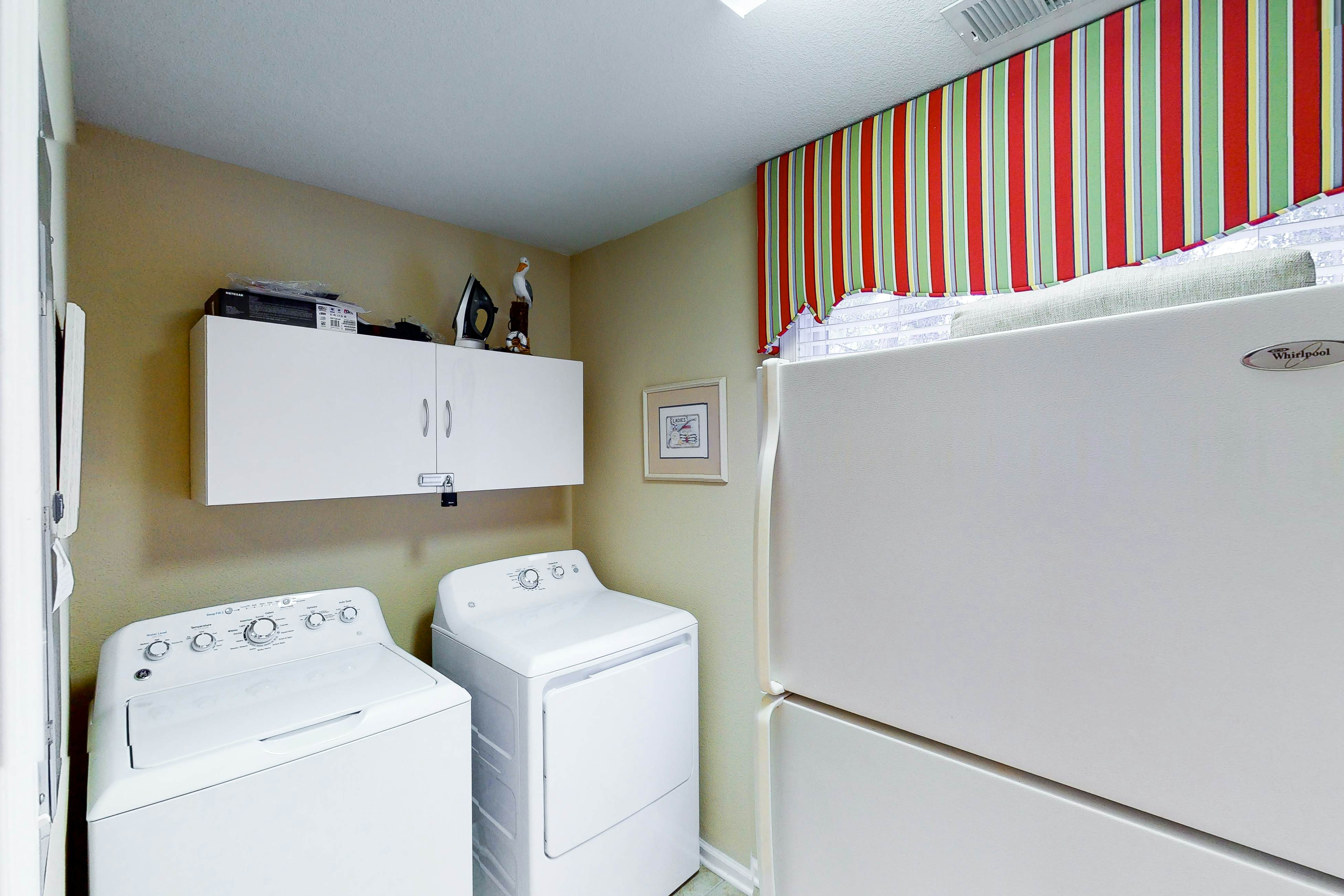 Seaside D104- Three's A Charm 