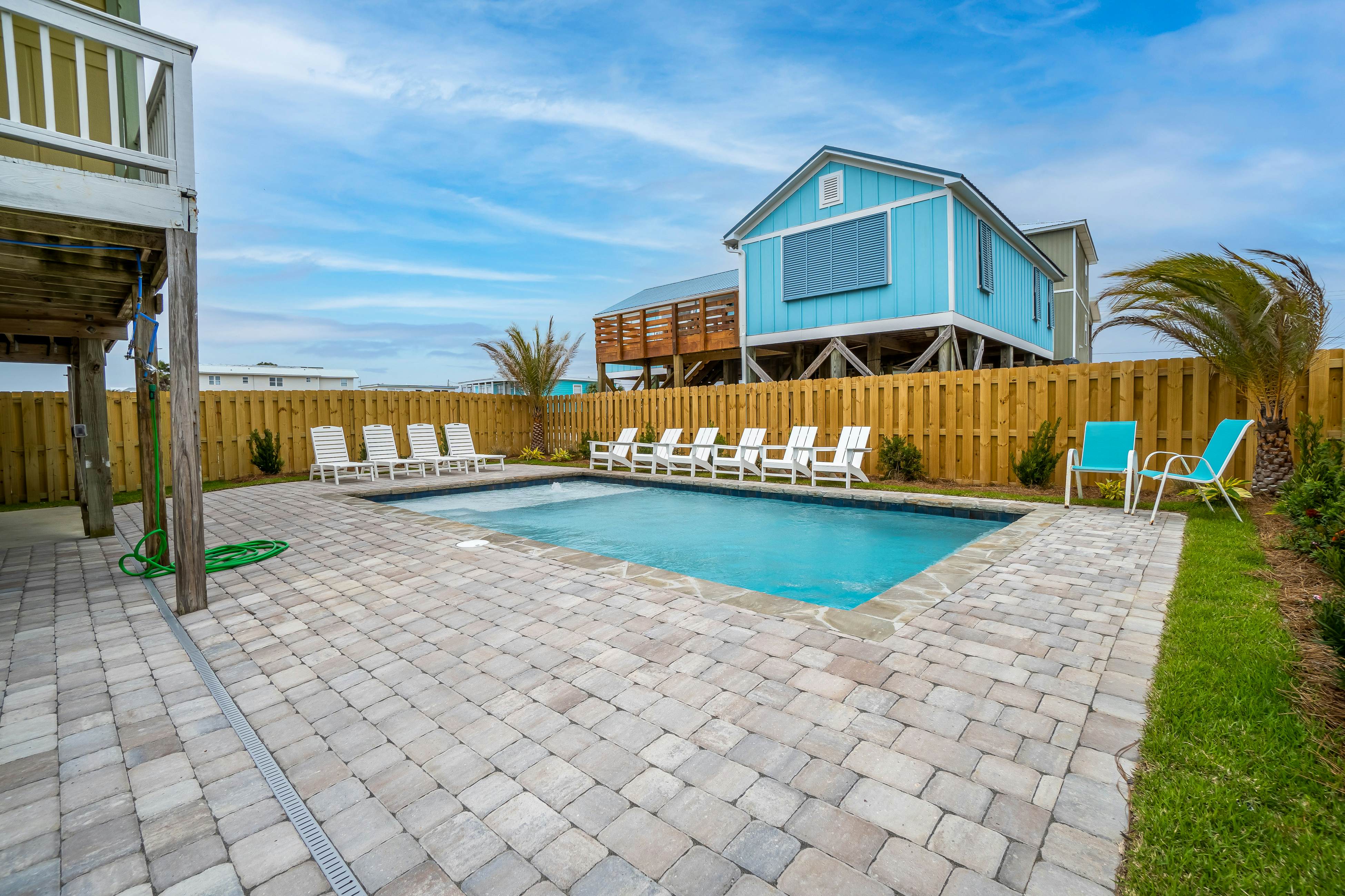 Coconut Cottage 4 BD Gulf Shores, AL Vacation Rental Vacasa