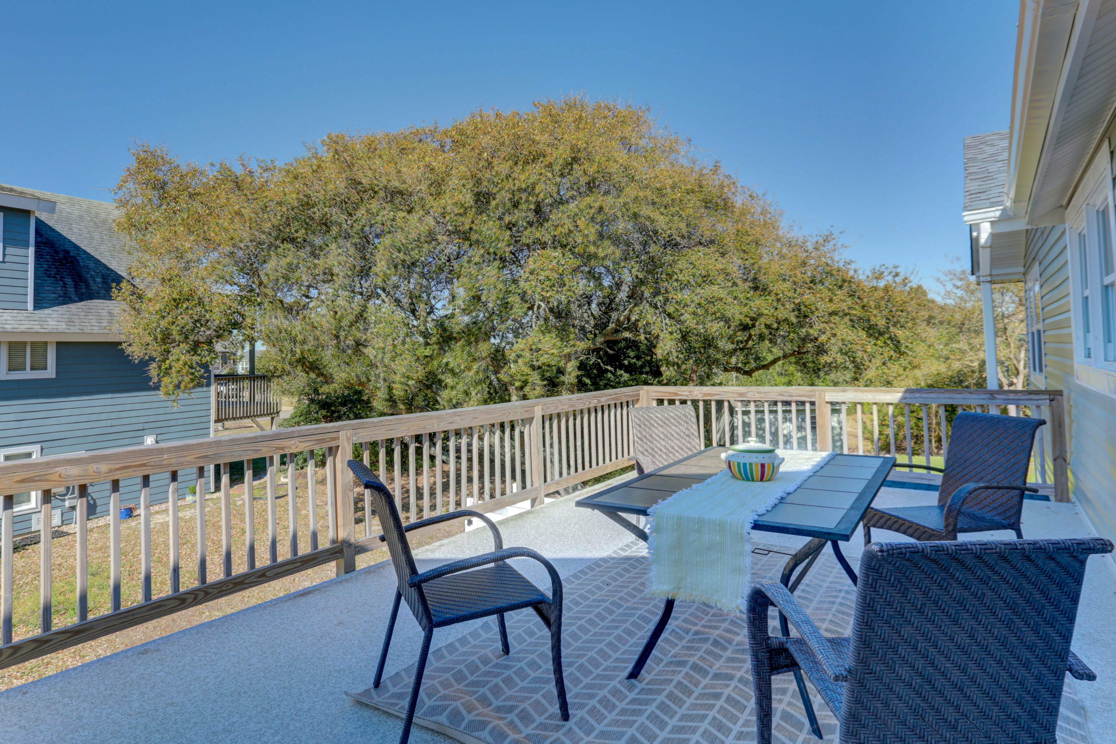 Bikini Bottom NH118 4 BD Nags Head, NC Vacation Rental Vacasa