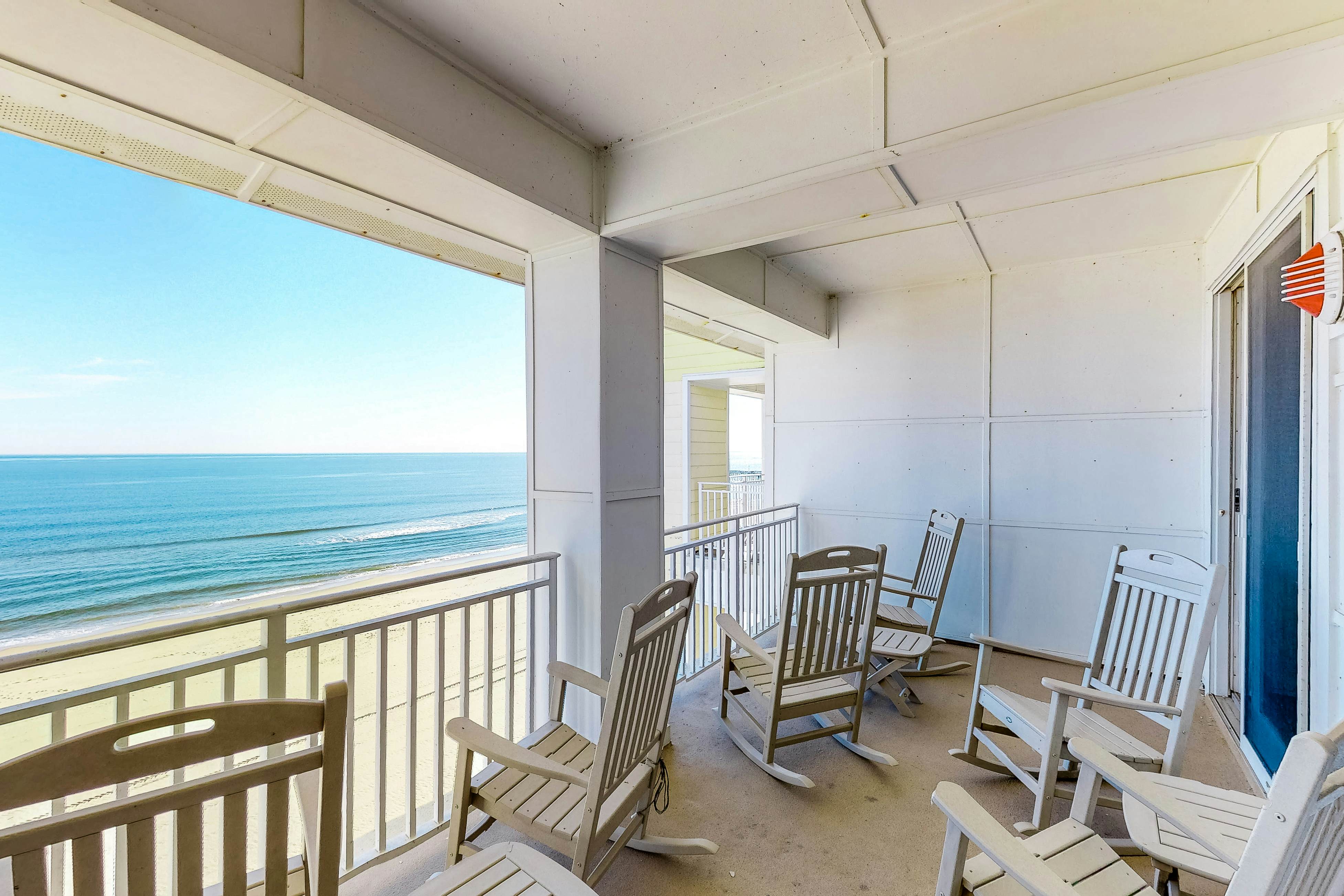 The Sanctuary - Rock Lobster Penthouse B407