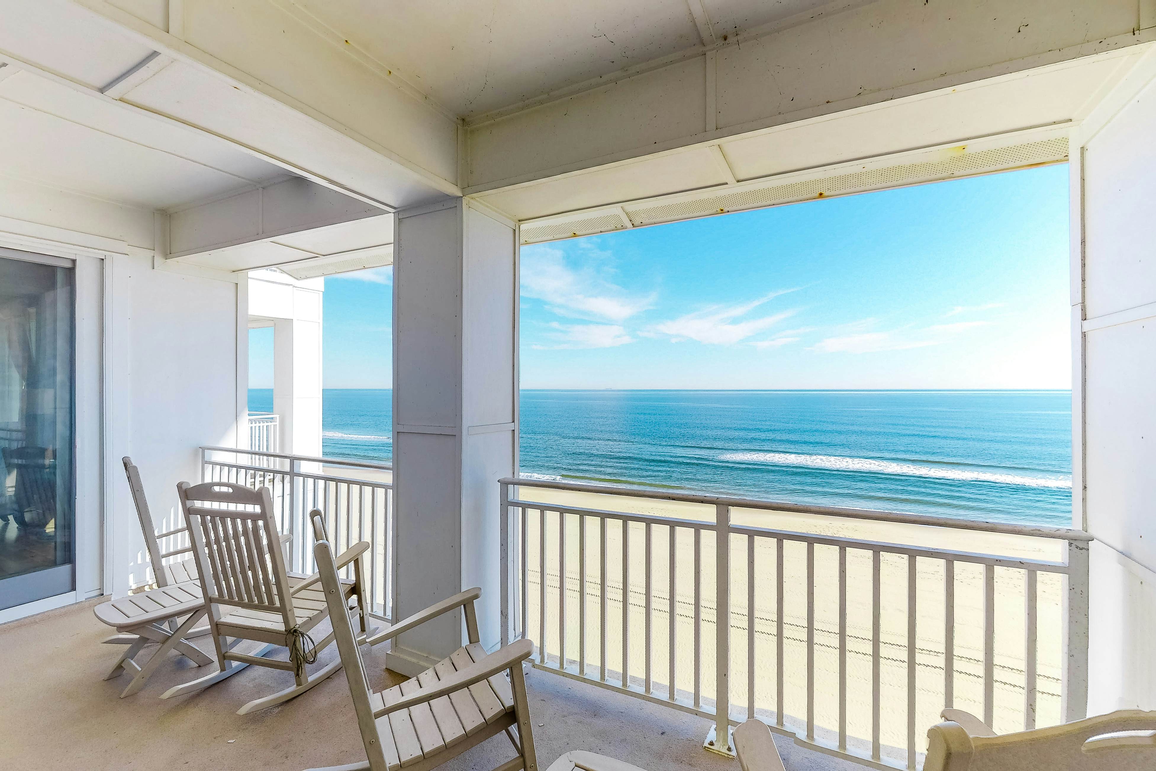 The Sanctuary - Rock Lobster Penthouse B407