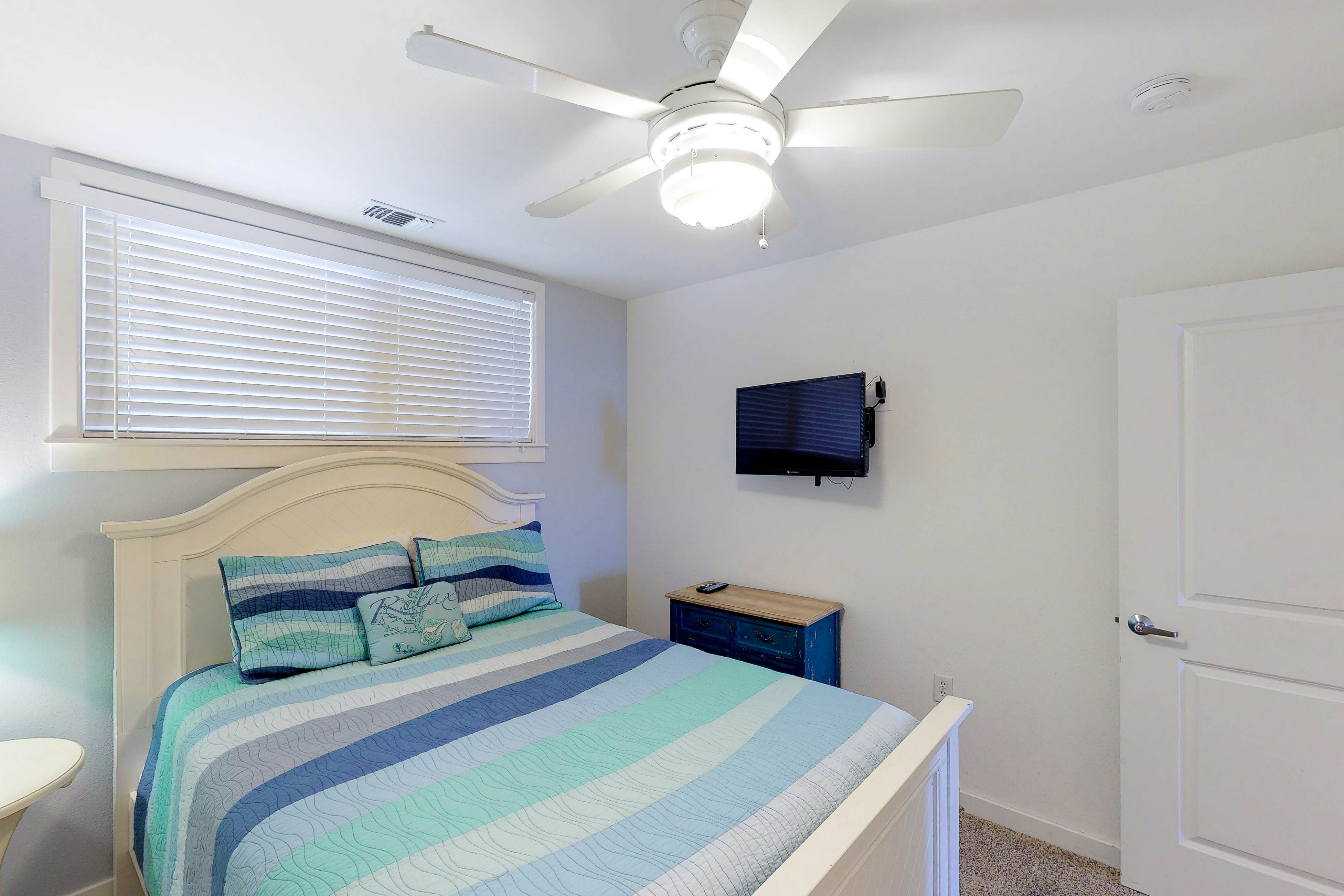 The Sanctuary - Rock Lobster Penthouse B407