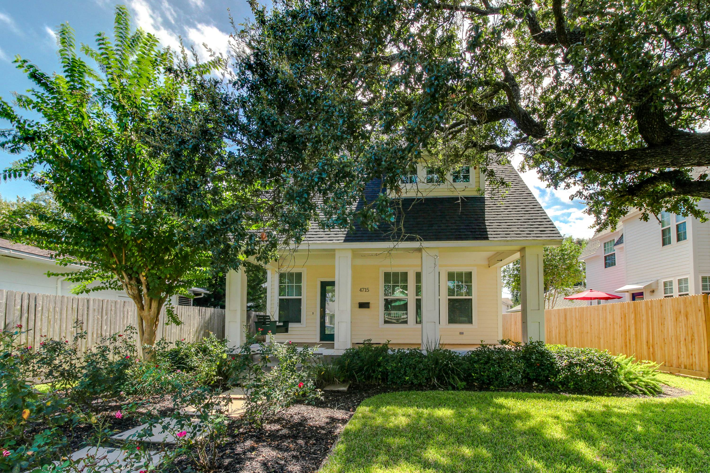 Galveston Bay House Rentals, Vacation Rentals Vacasa