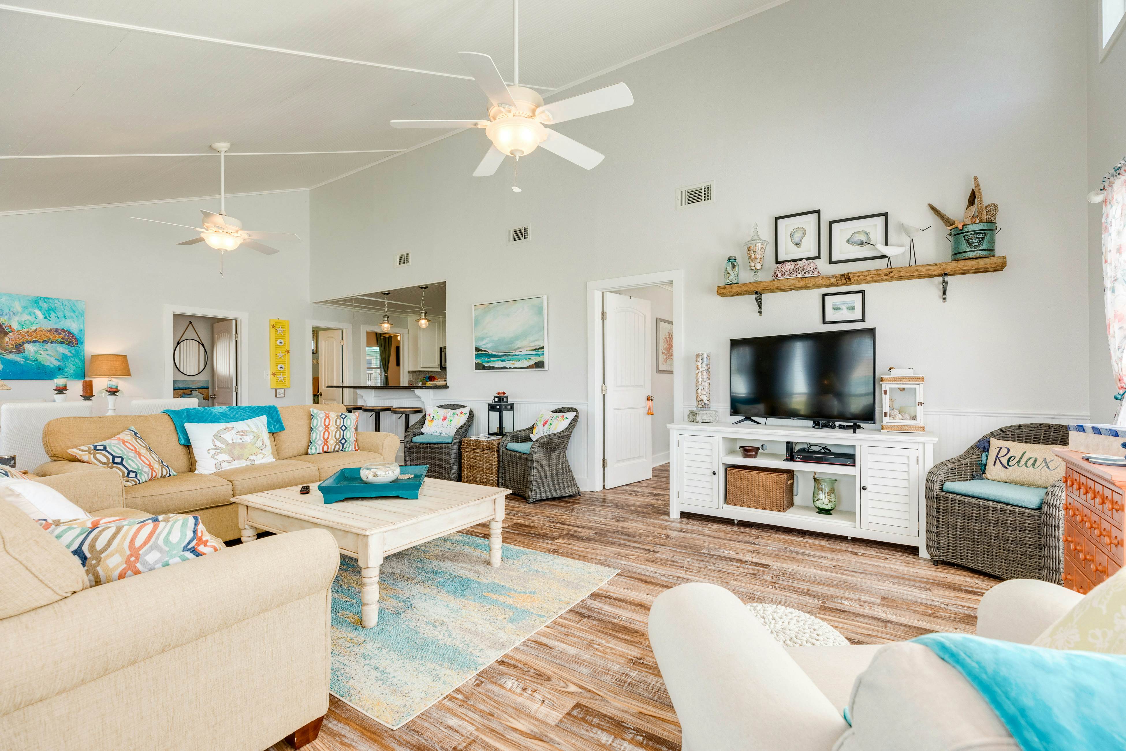 Crabby Patty | 3 BD Crystal Beach, TX Vacation Rental | Vacasa