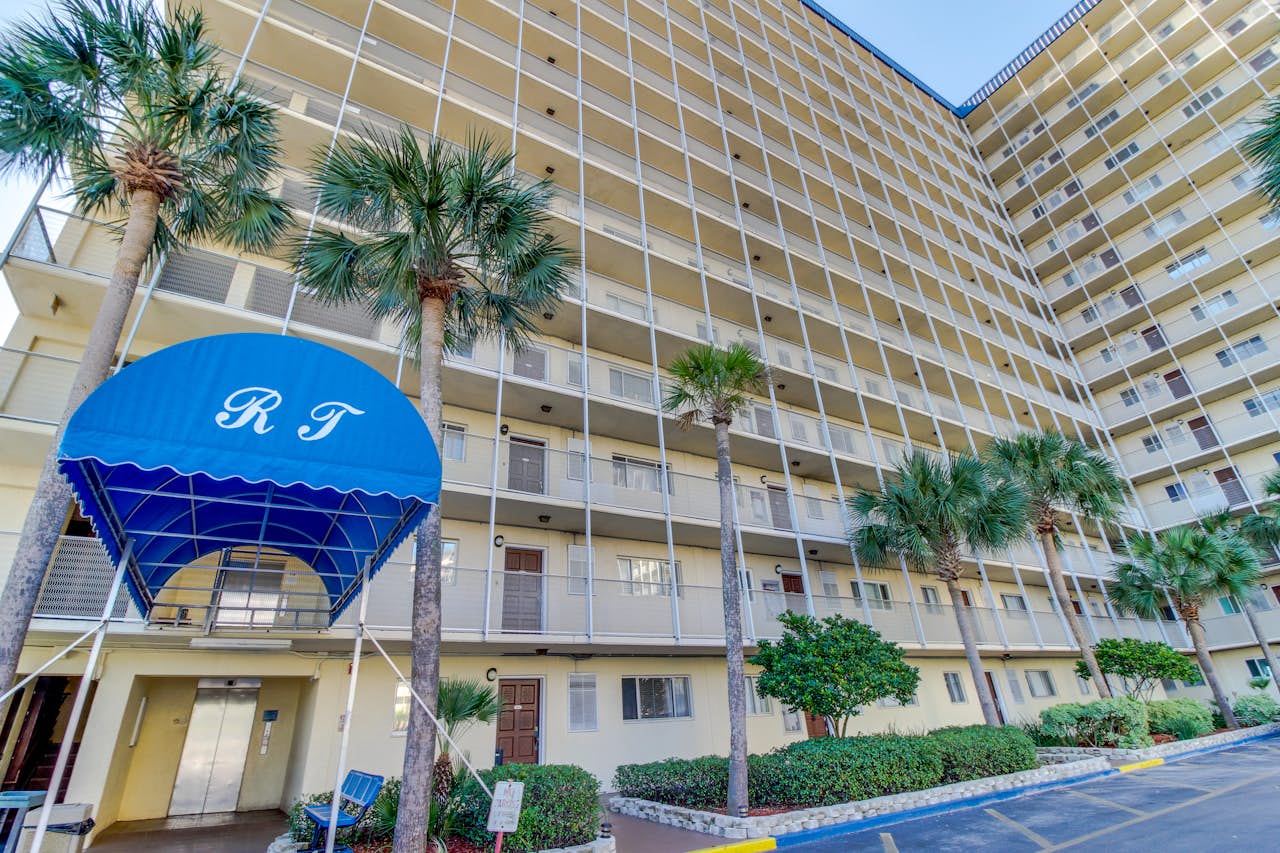 Regency Towers 725 3 BD Vacation Rental in Panama City Beach, FL Vacasa