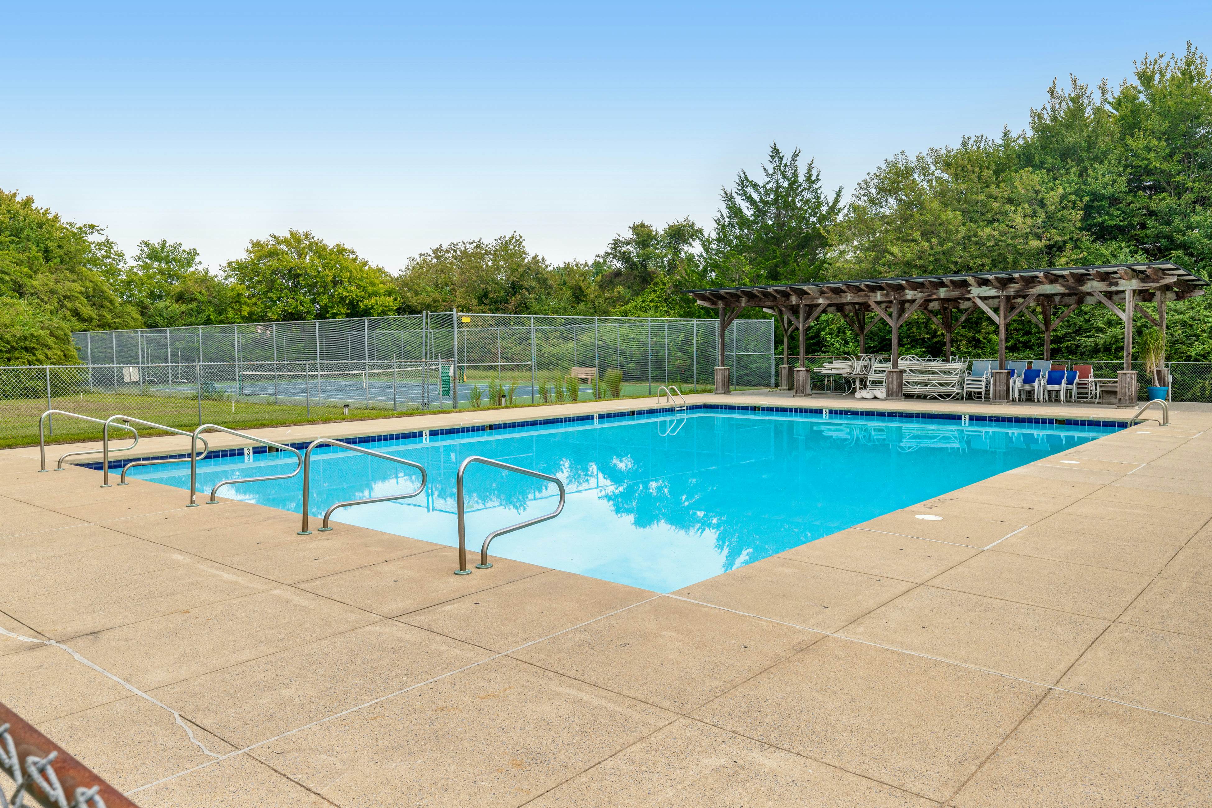 South Hampton 38337 Amaganst Ln. 4 BD Ocean View, DE Vacation