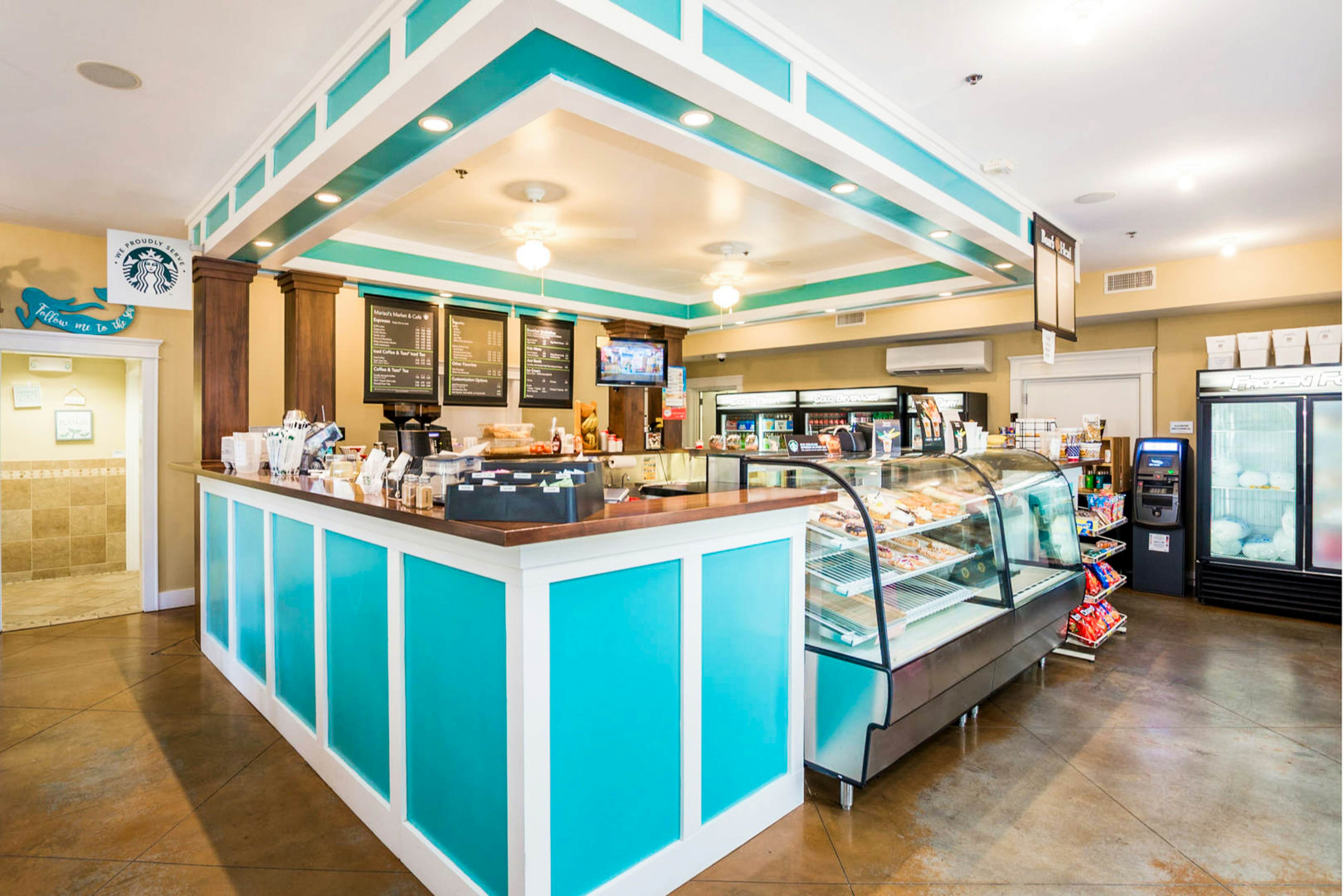 Sunset Island - 37 Fountain Dr W 3B