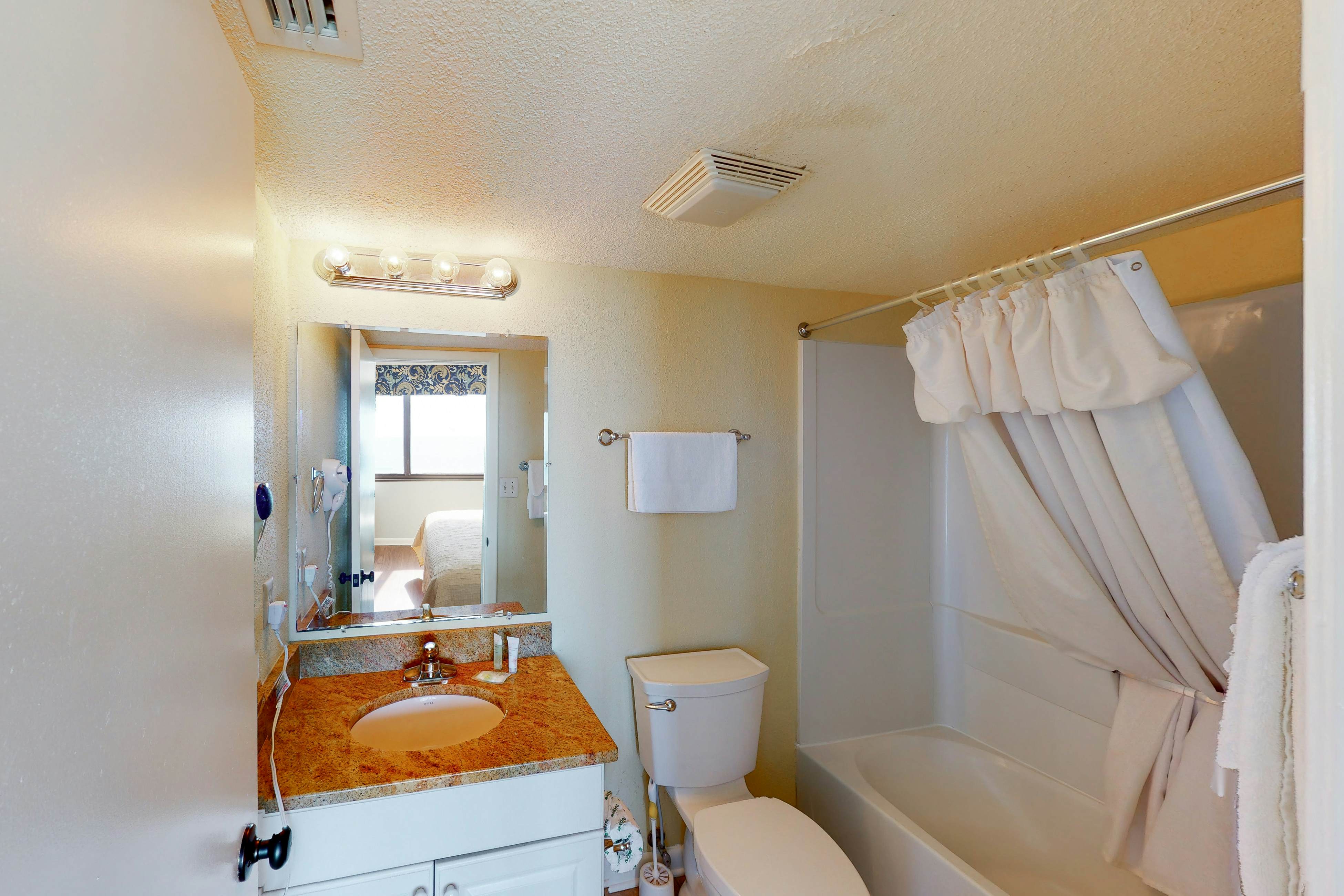 Sands Beach Club 1014