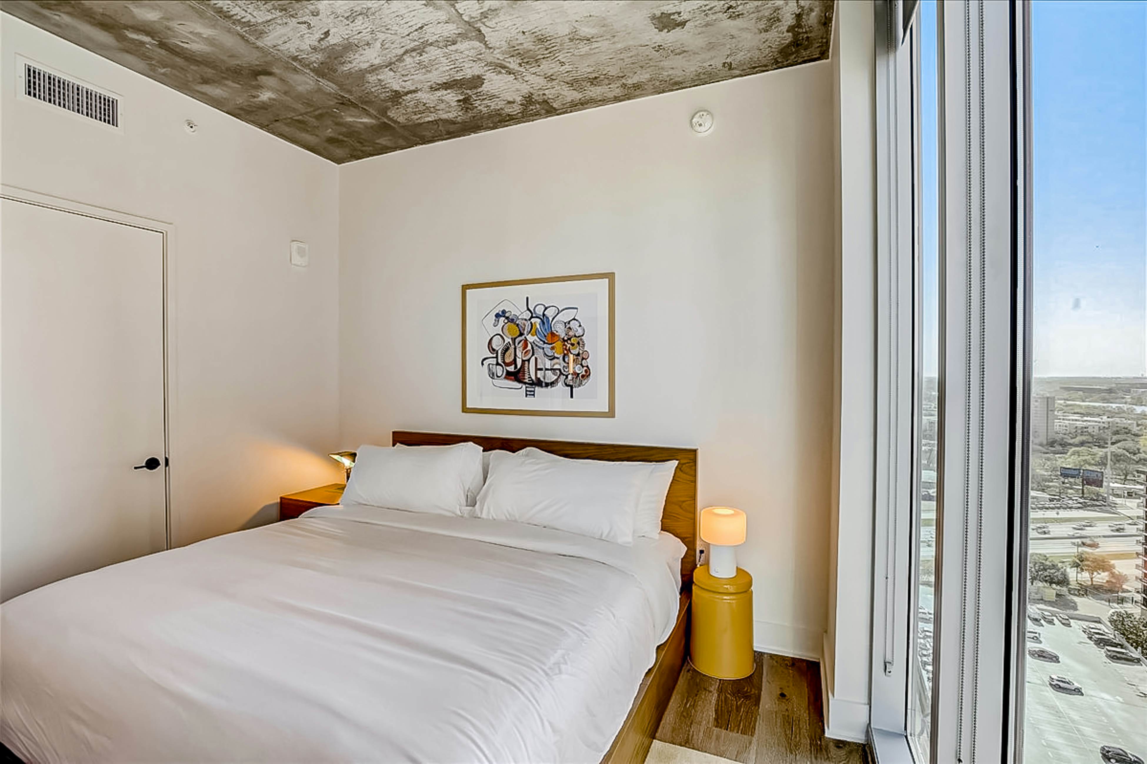 Natiivo Austin Lake Views