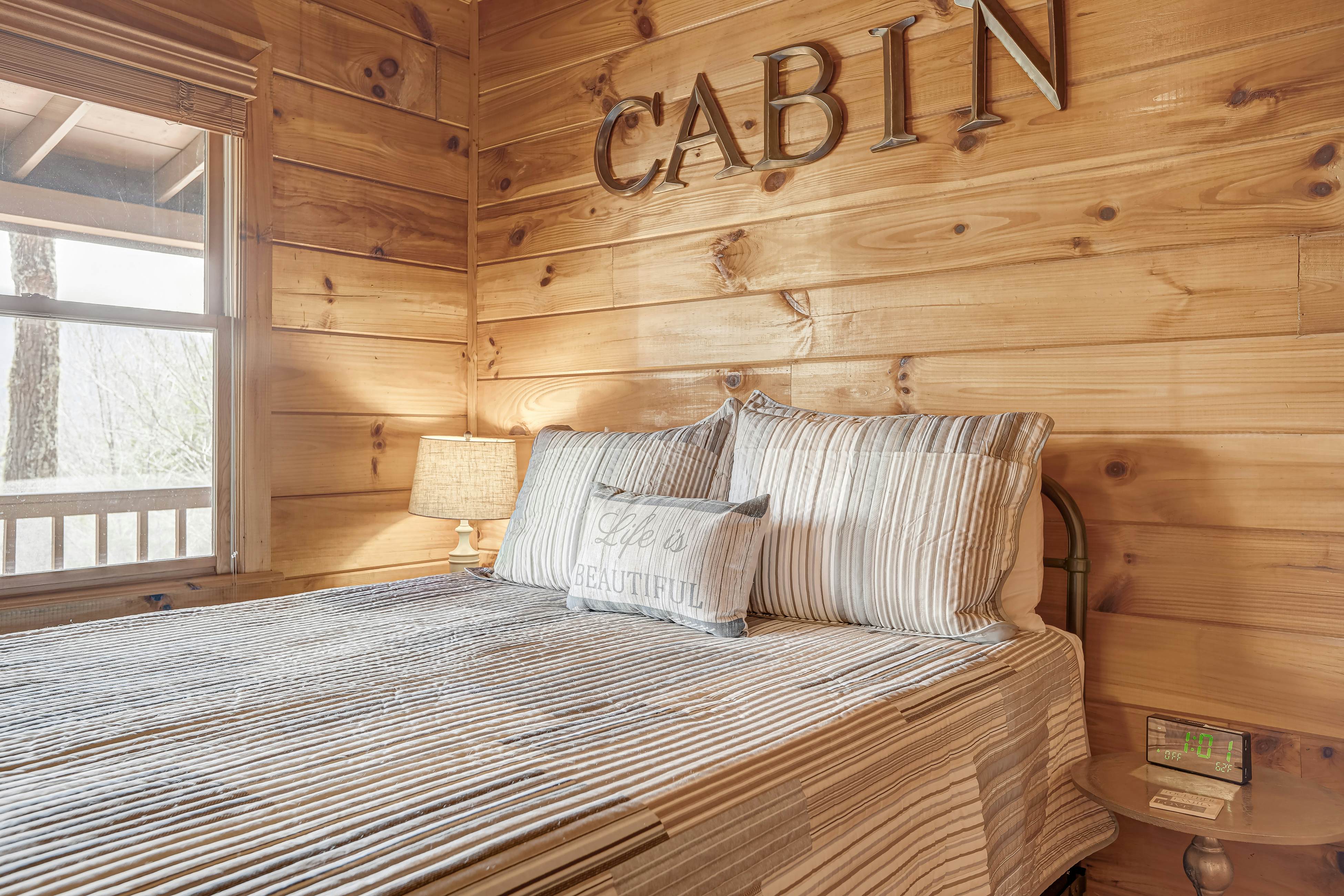 Antler Ridge Hideaway 3 BD Blue Ridge, GA Vacation Rental Vacasa