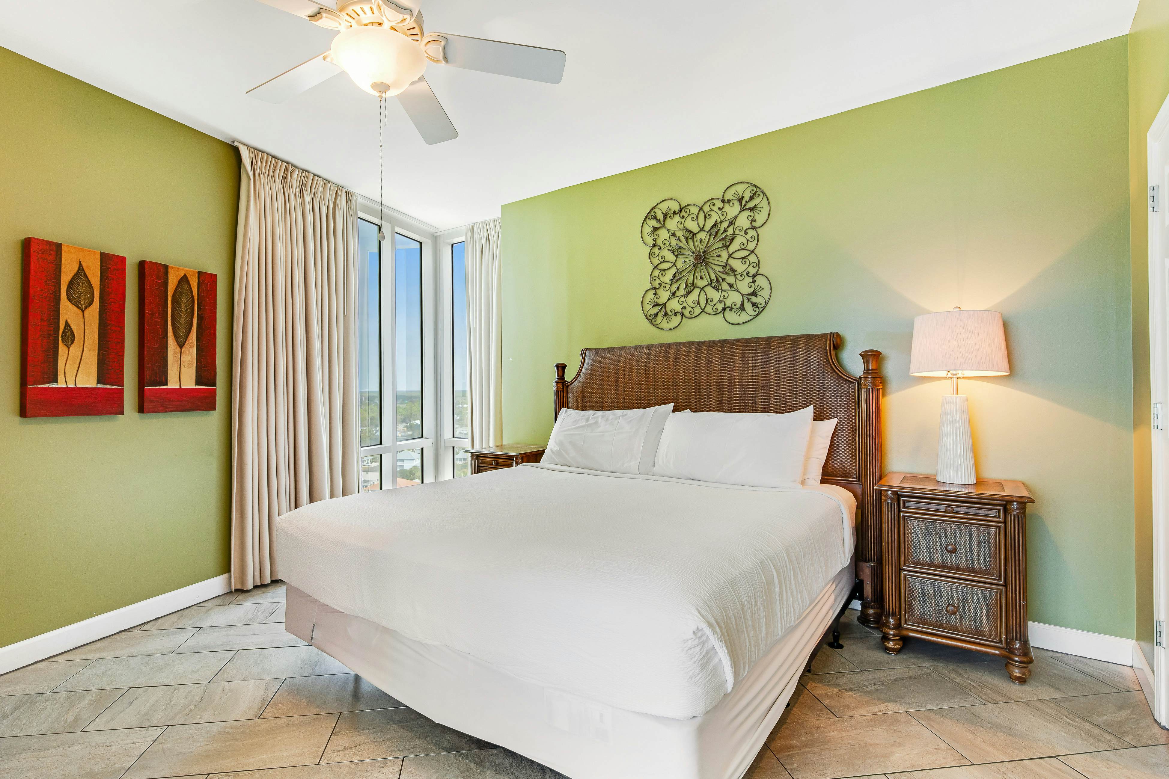 Splash Resort 1401W Suite A Studio