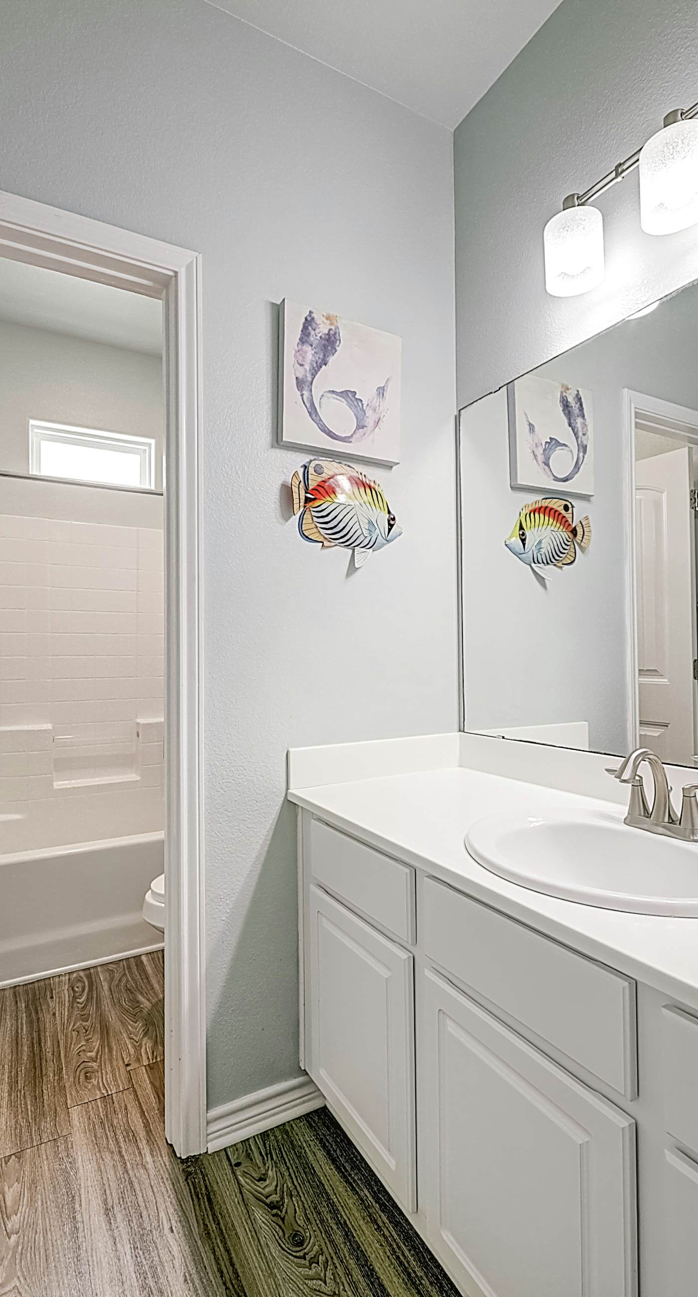 Nemo Cay - Mermaids Splash