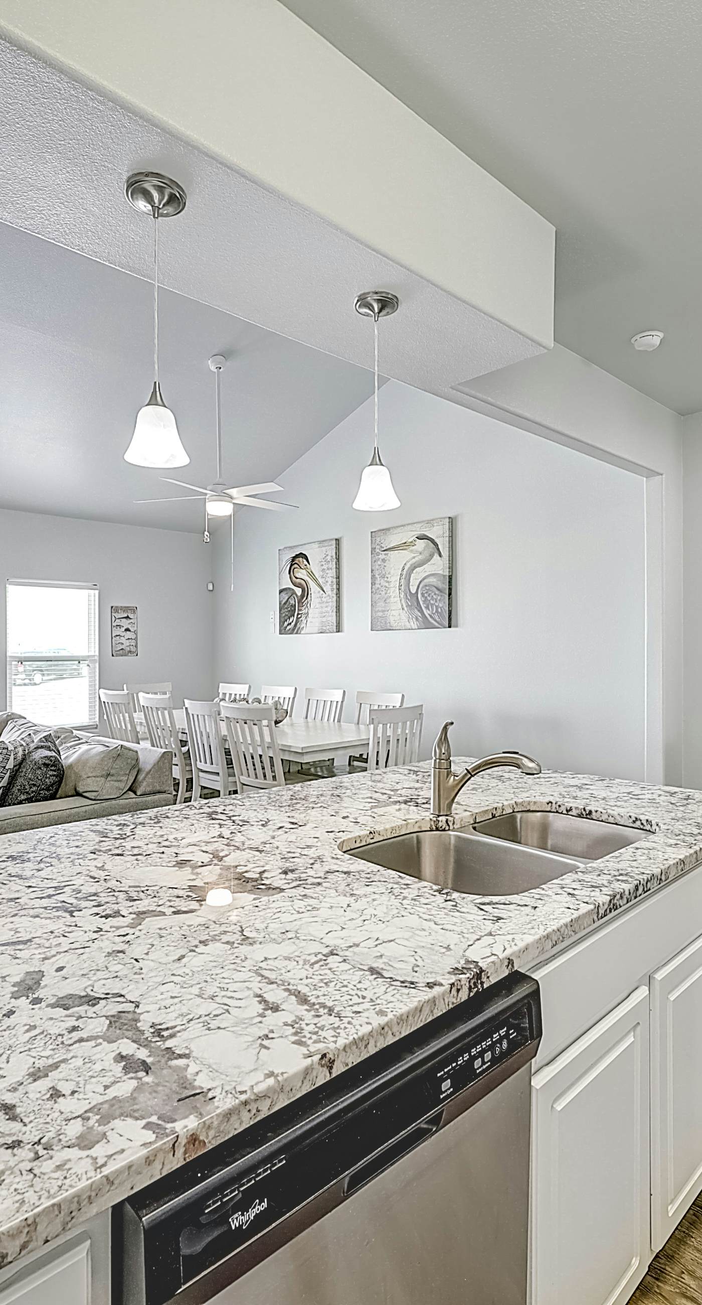 Nemo Cay - Mermaids Splash