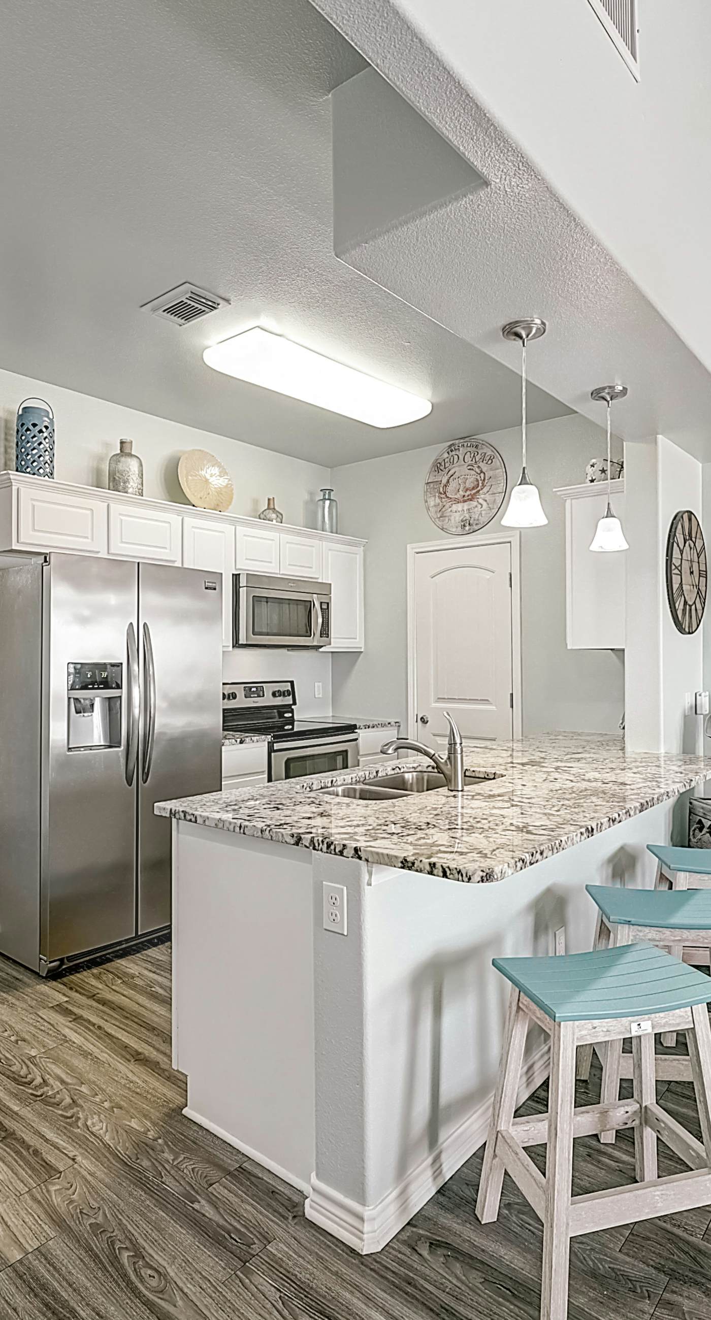 Nemo Cay - Mermaids Splash