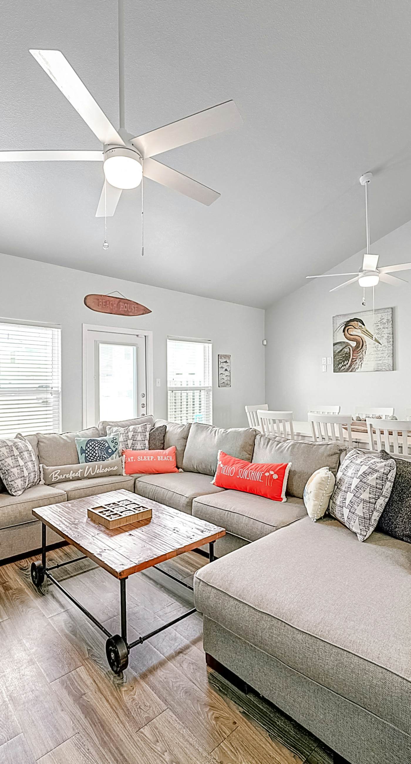 Nemo Cay - Mermaids Splash