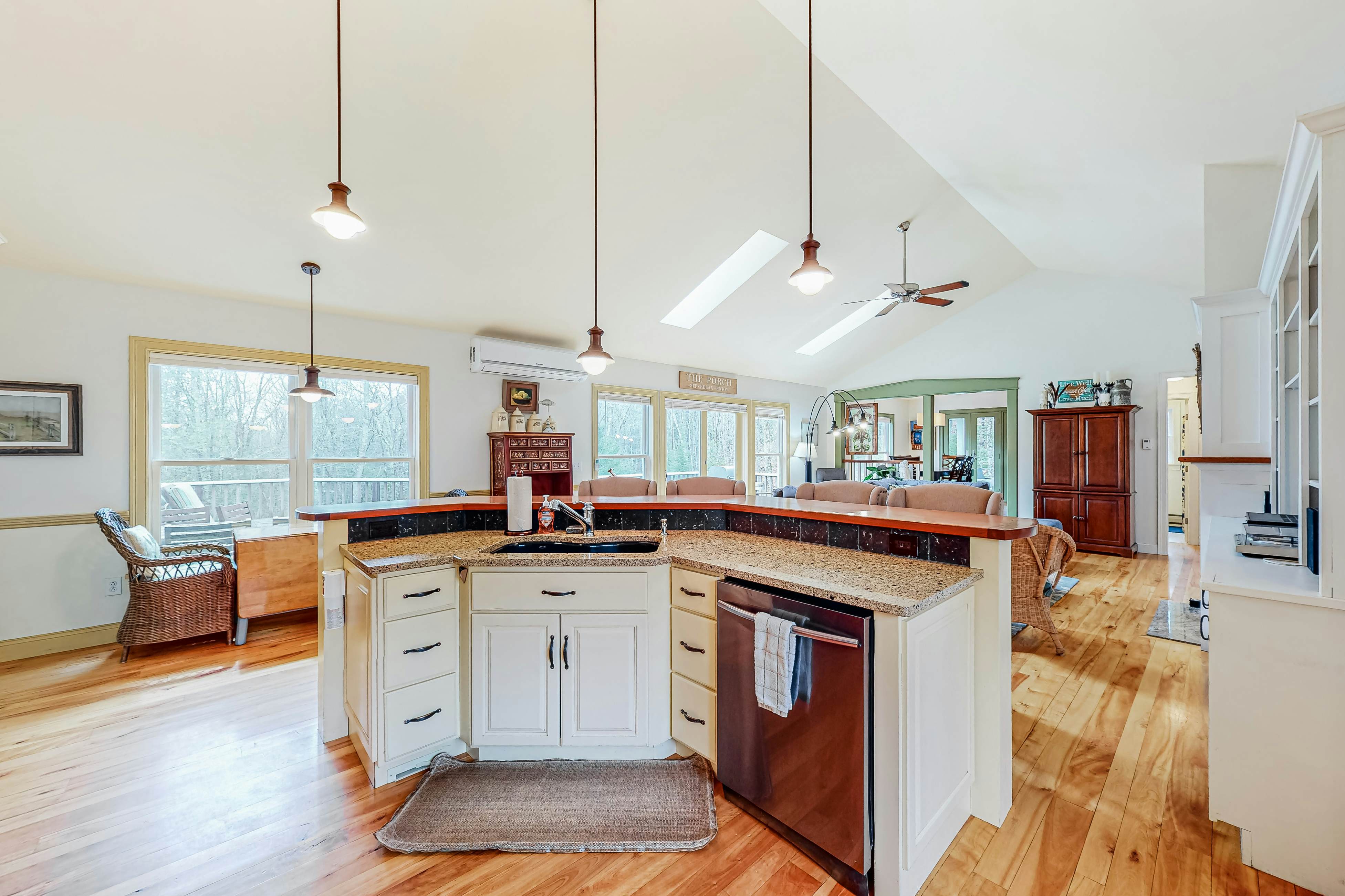 Knickerbocker Lake Retreat