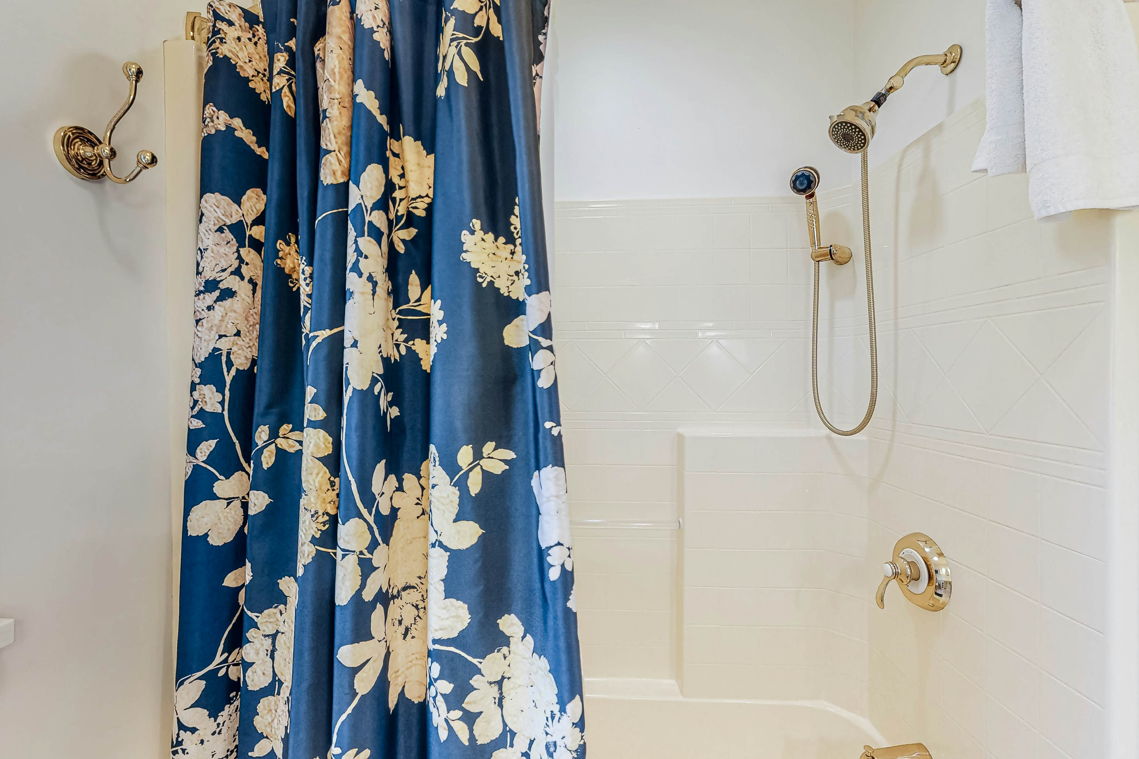 Knickerbocker Lake Retreat