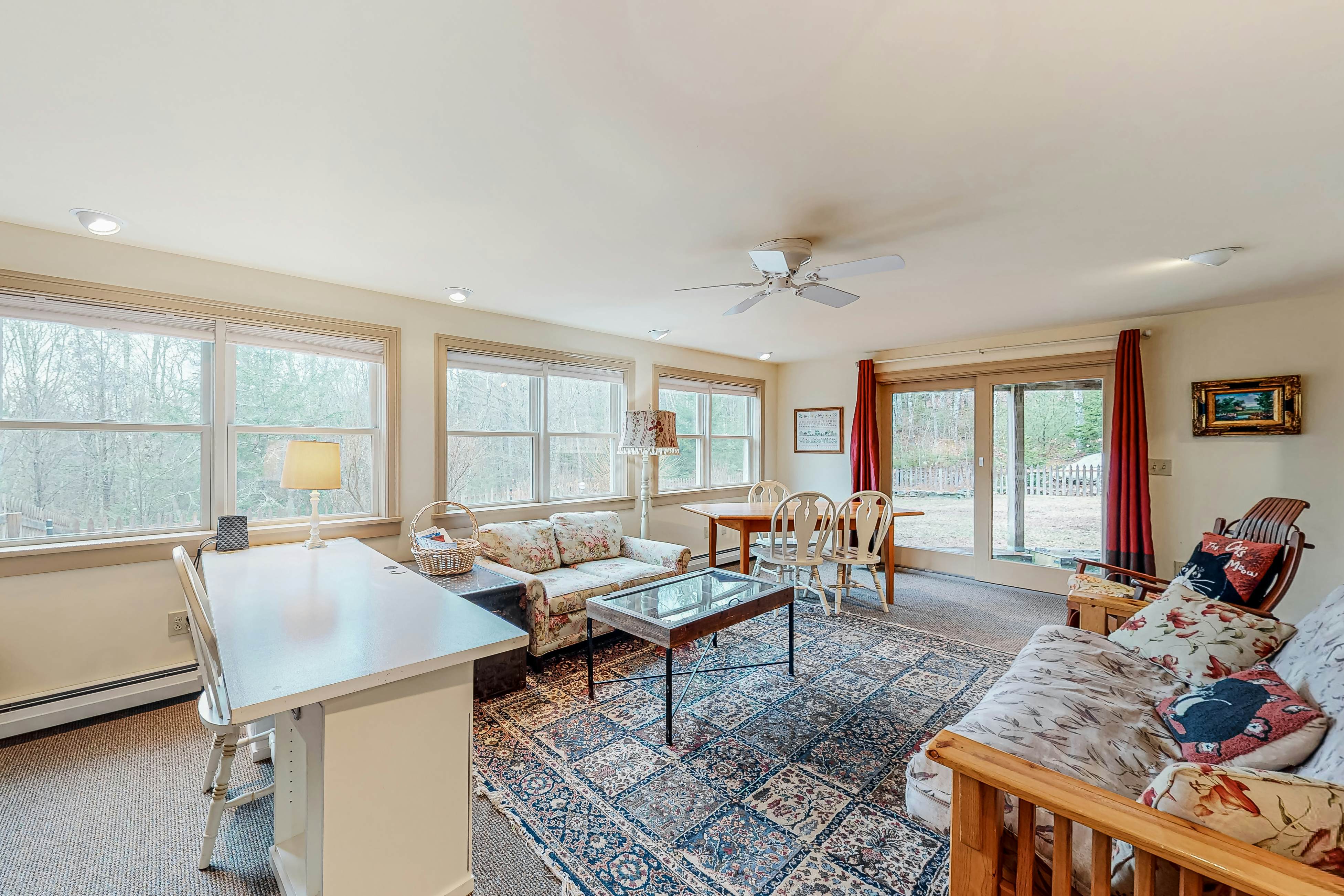 Knickerbocker Lake Retreat