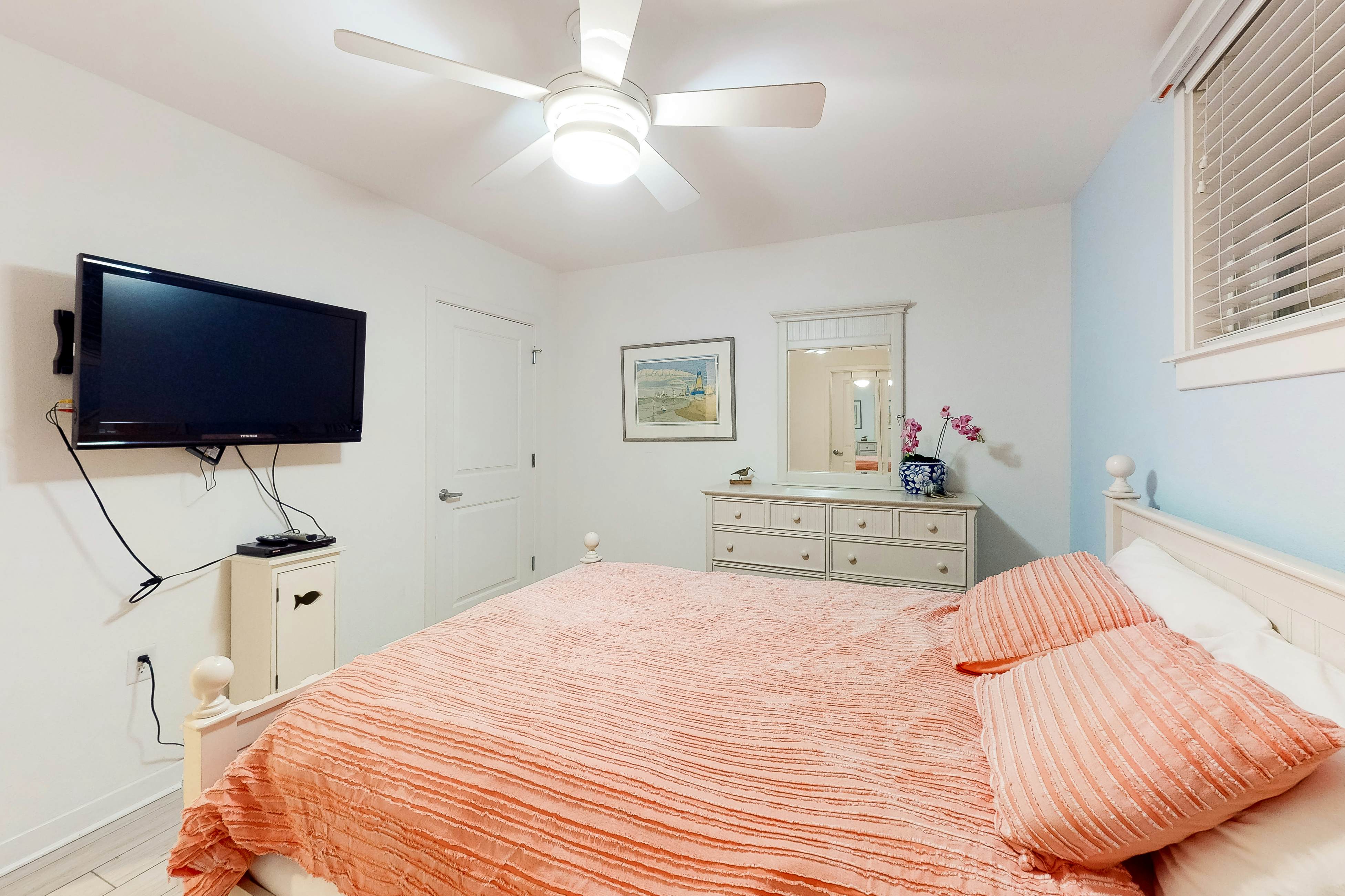 The Sanctuary - Dolphins and Daiquiris 110A