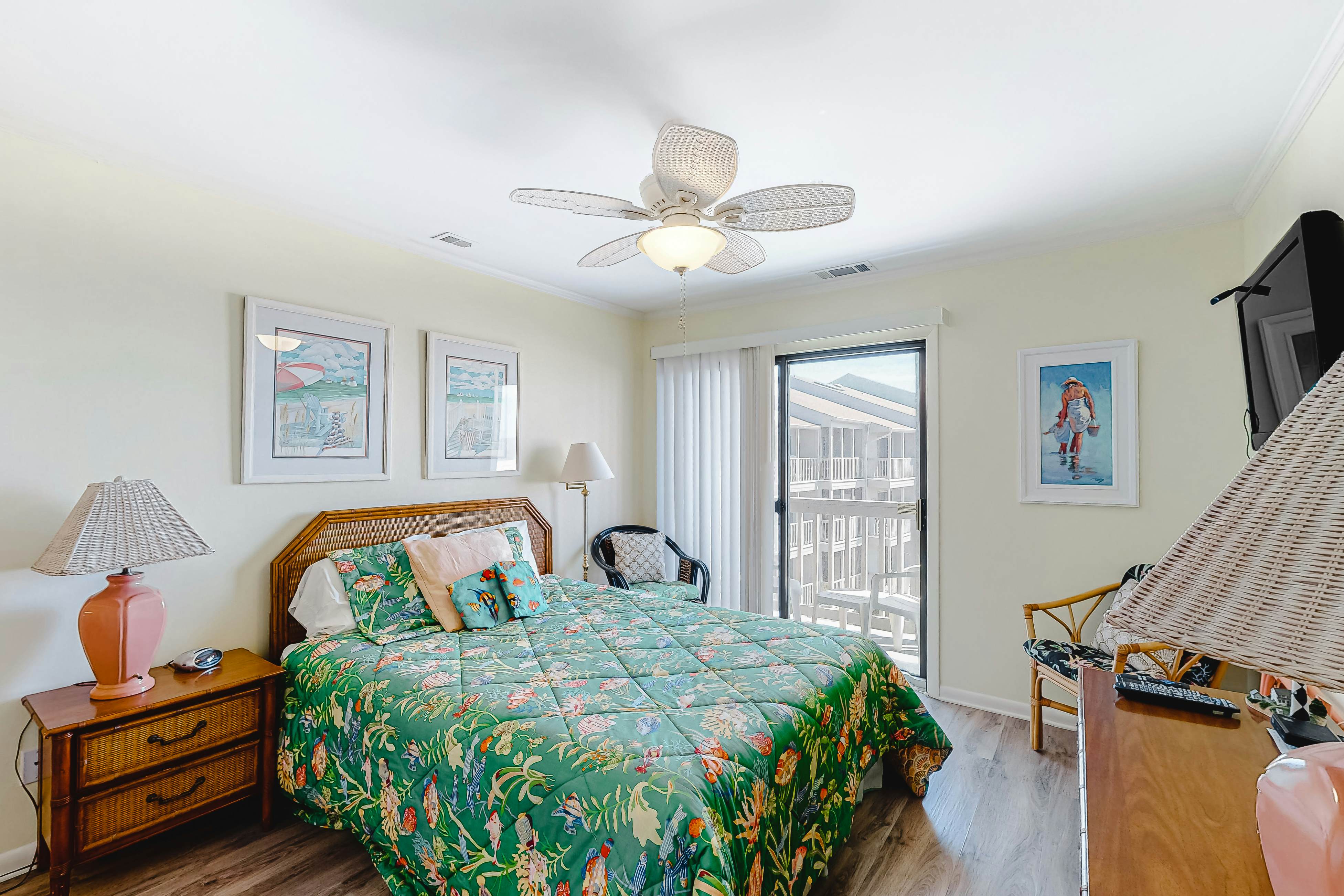 Dunescape Villas 352 | 3 BD Atlantic Beach, NC Vacation Rental | Vacasa